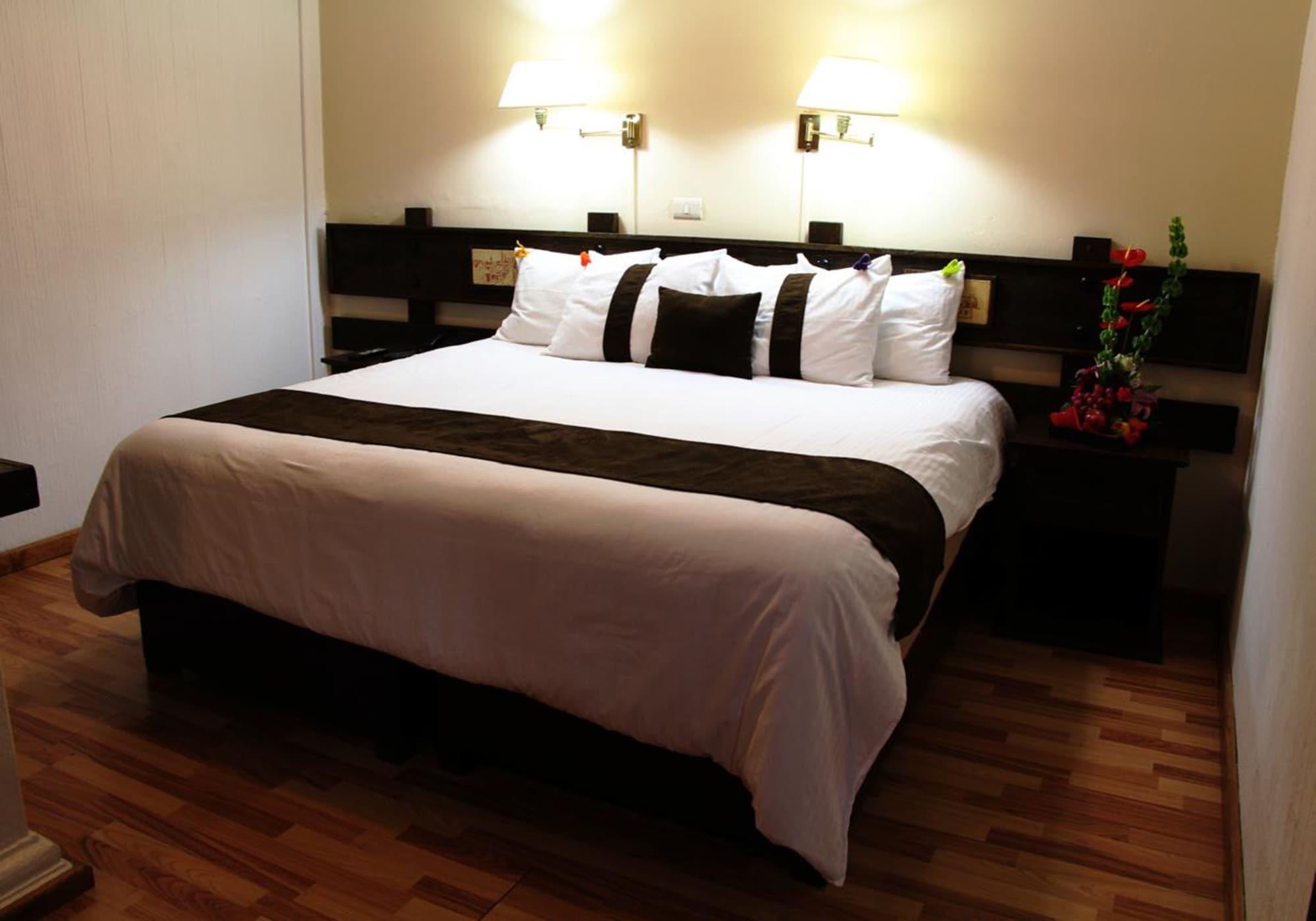 Hotel Mision 4*