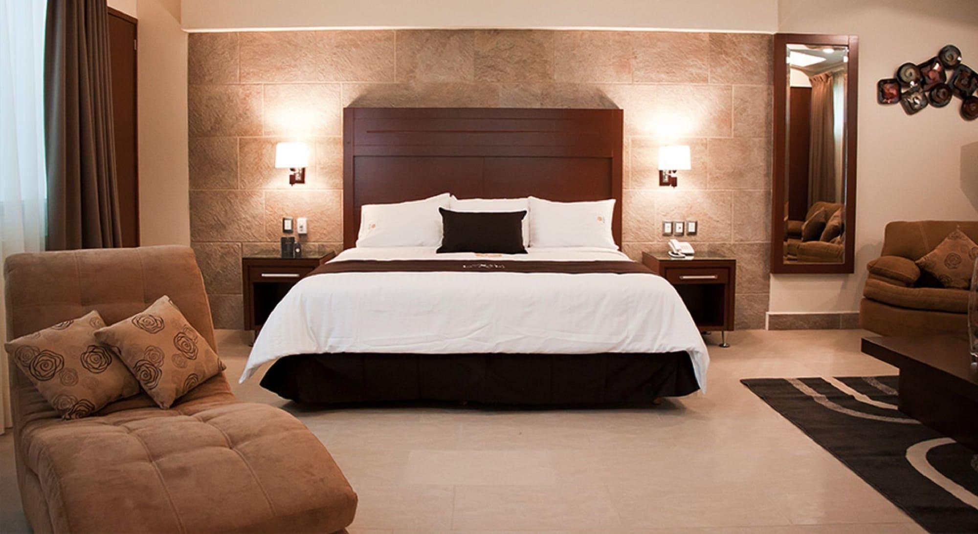 Ecce & Hotel 5*