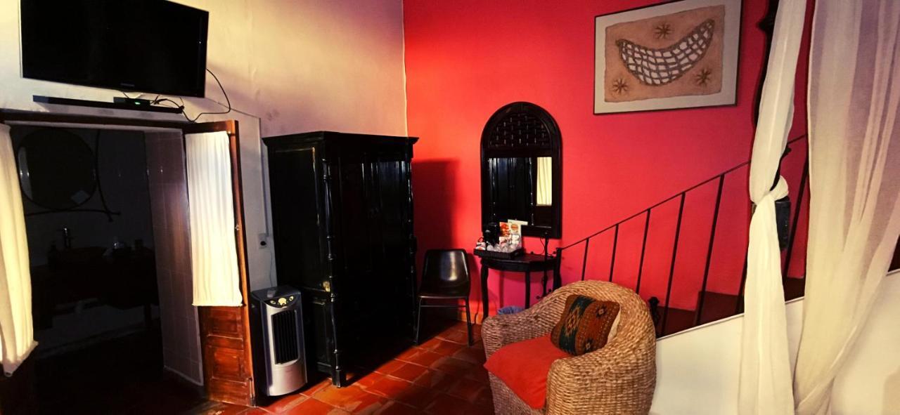 Rosa Morada Bed & Breakfast