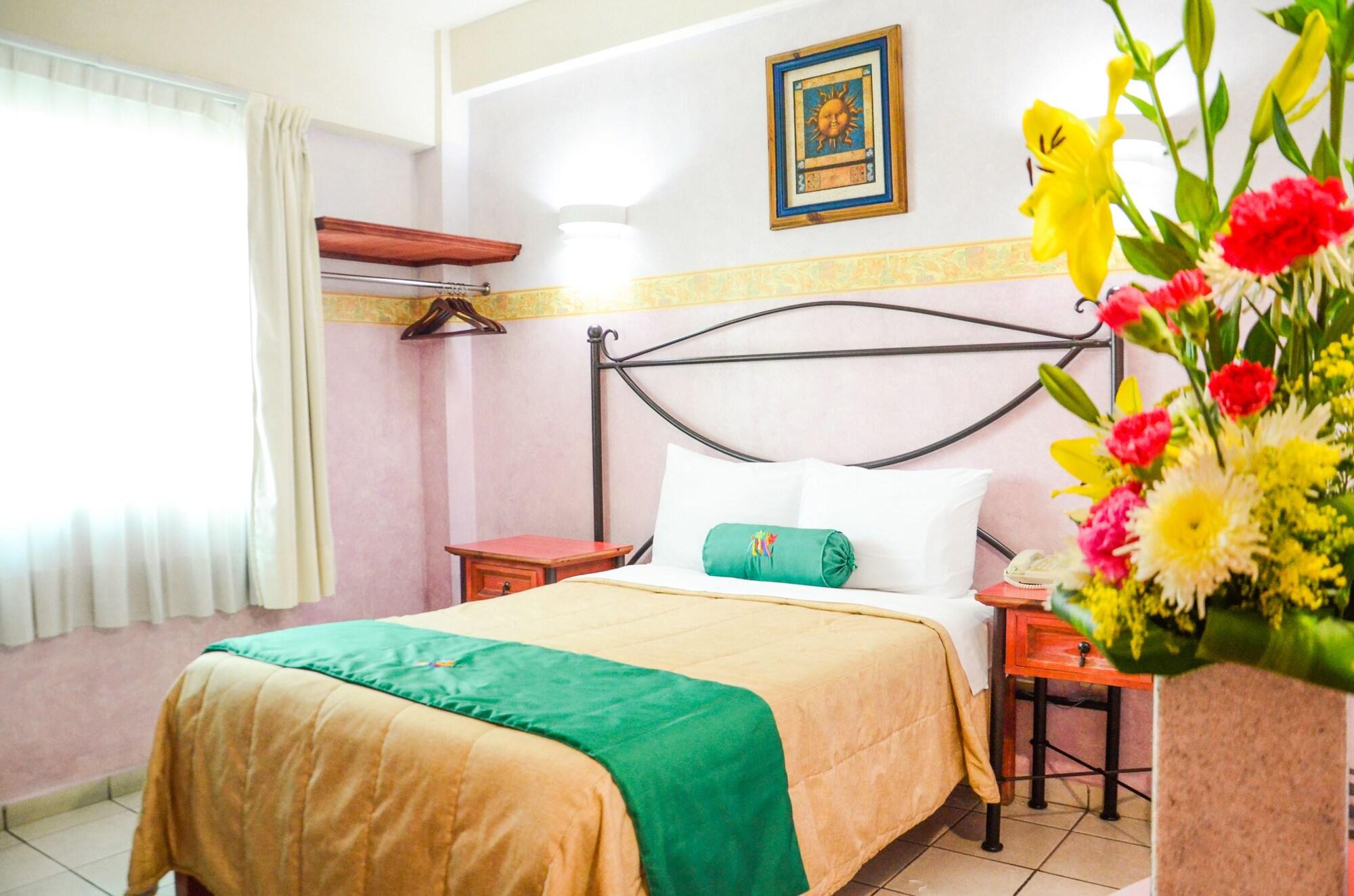 Hotel Plaza Poblana