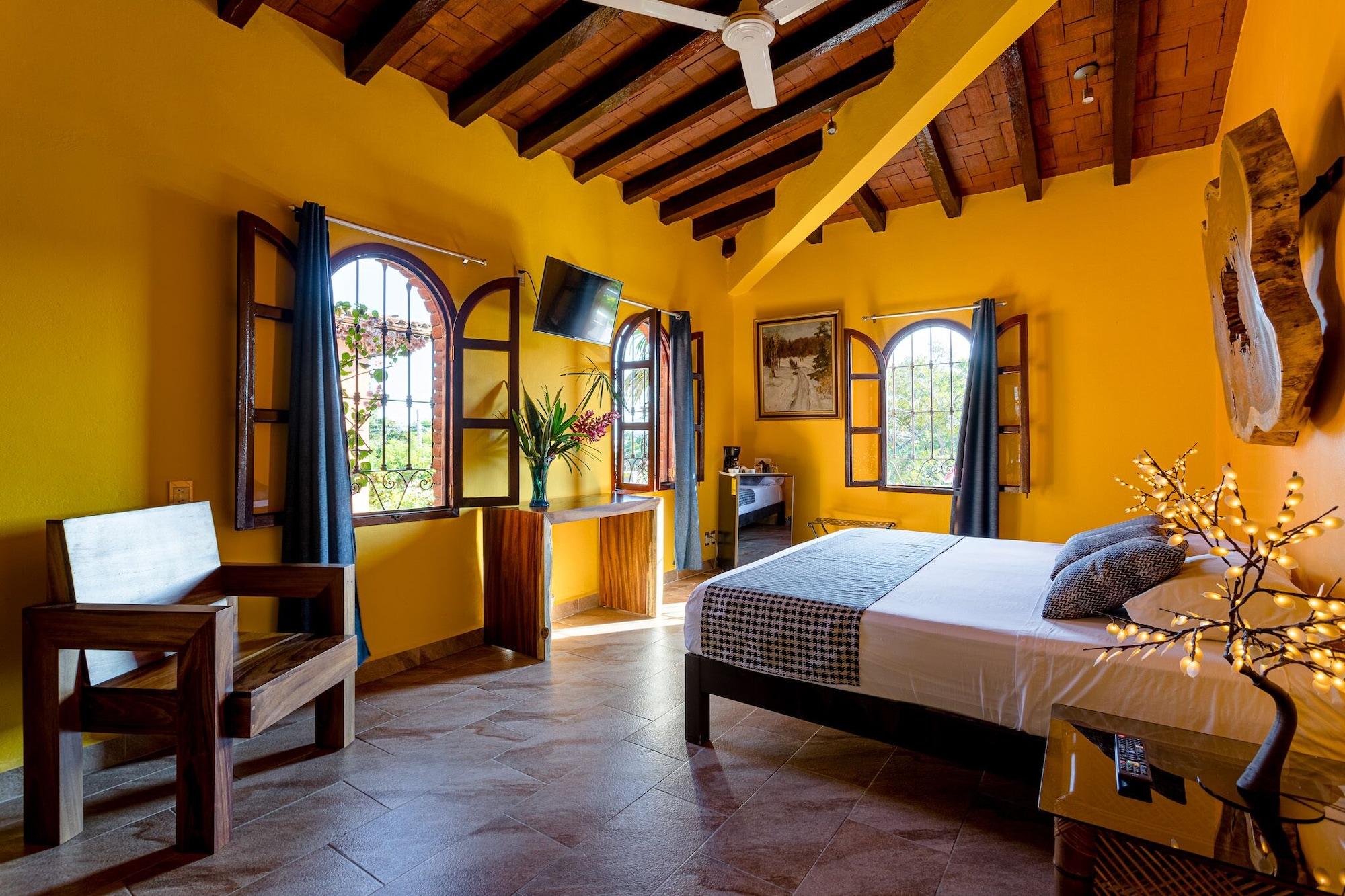 La Hacienda 4*