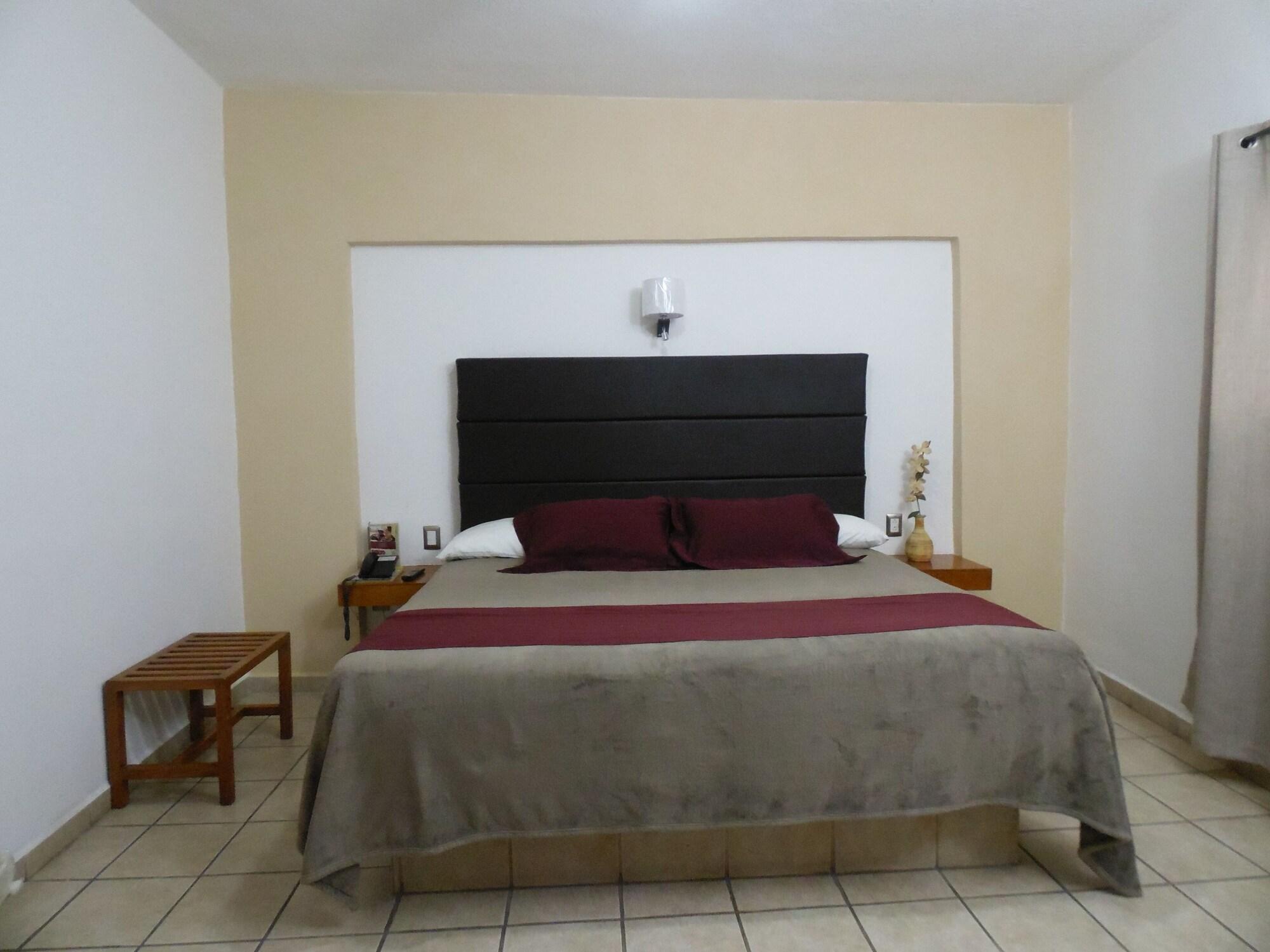 El Relicario 4*