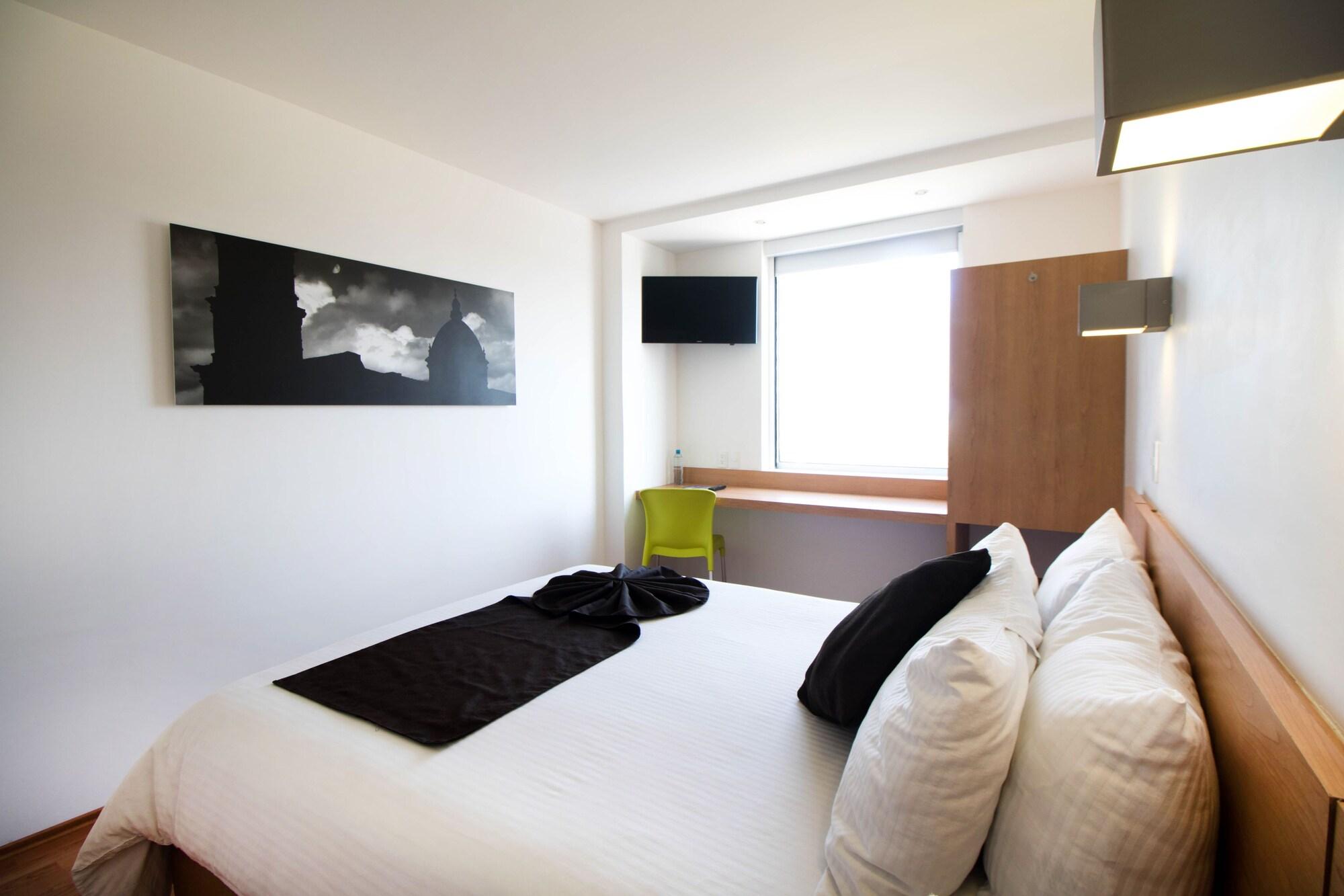 Mision Express Hotel