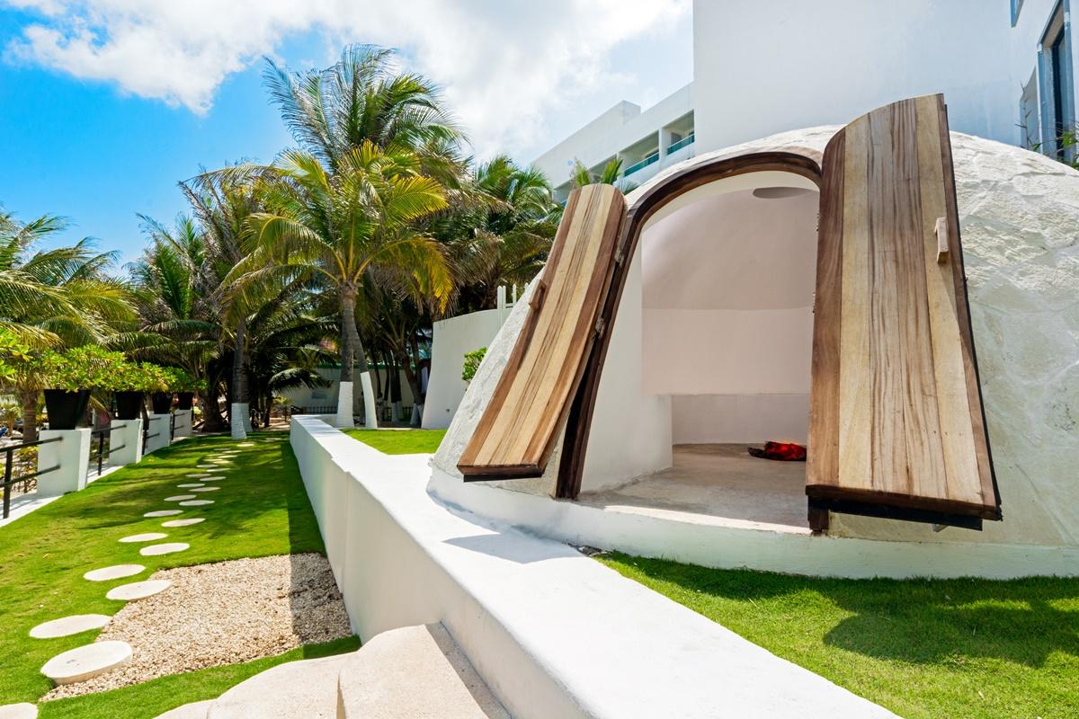 Flamingo Hotel Cancun