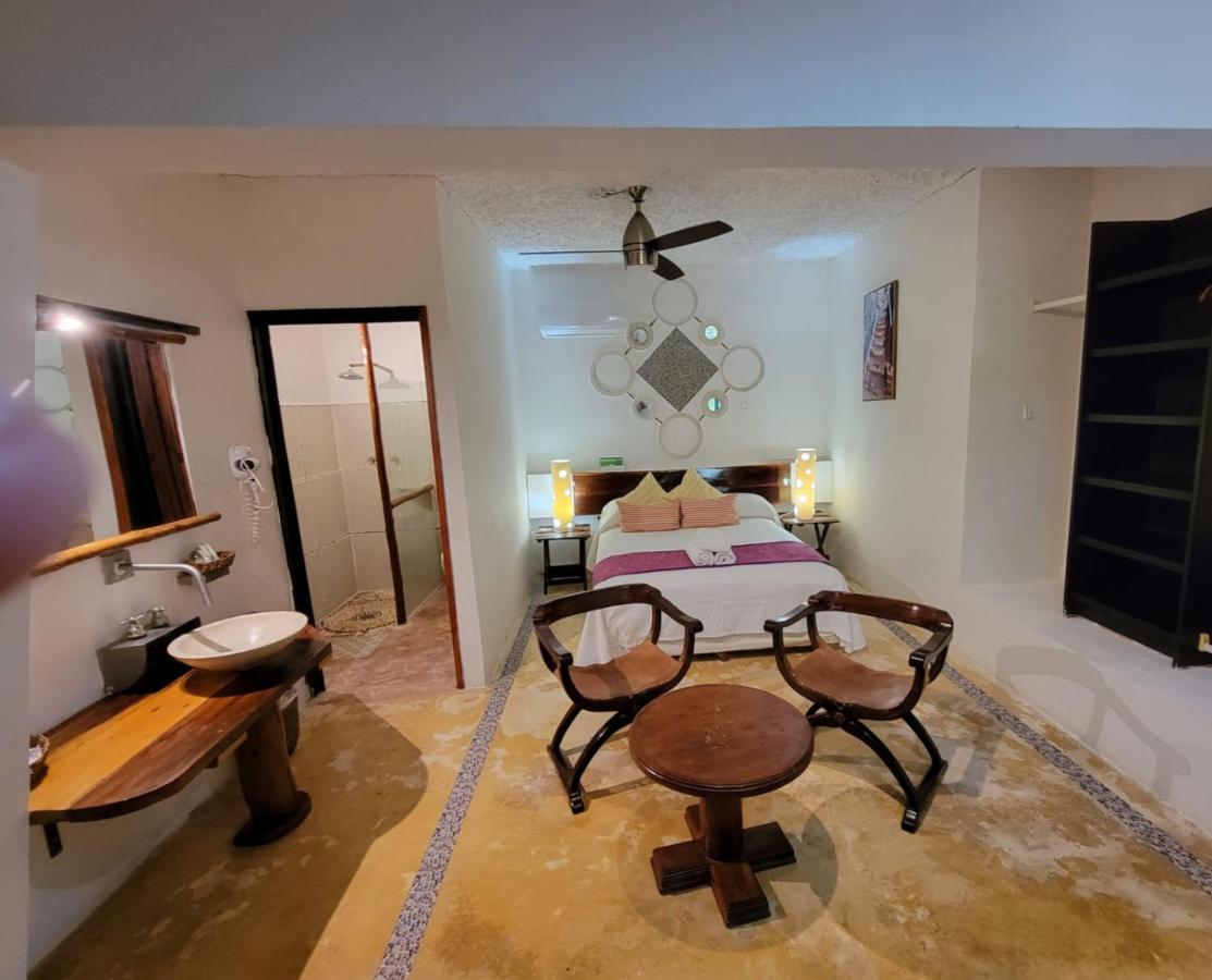 Maria's Kin Hotel 3*