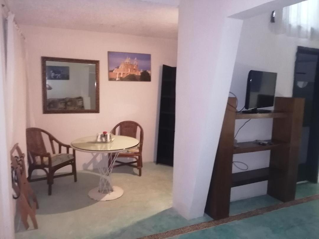 Maria's Kin Hotel 3*