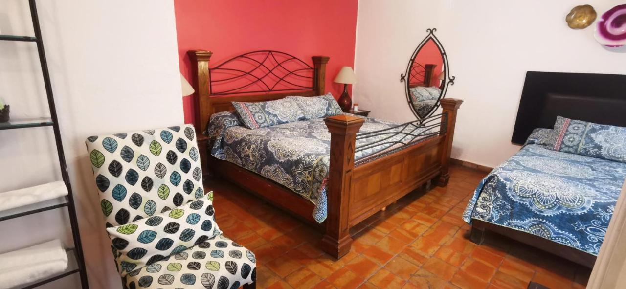 Rosa Morada Bed & Breakfast