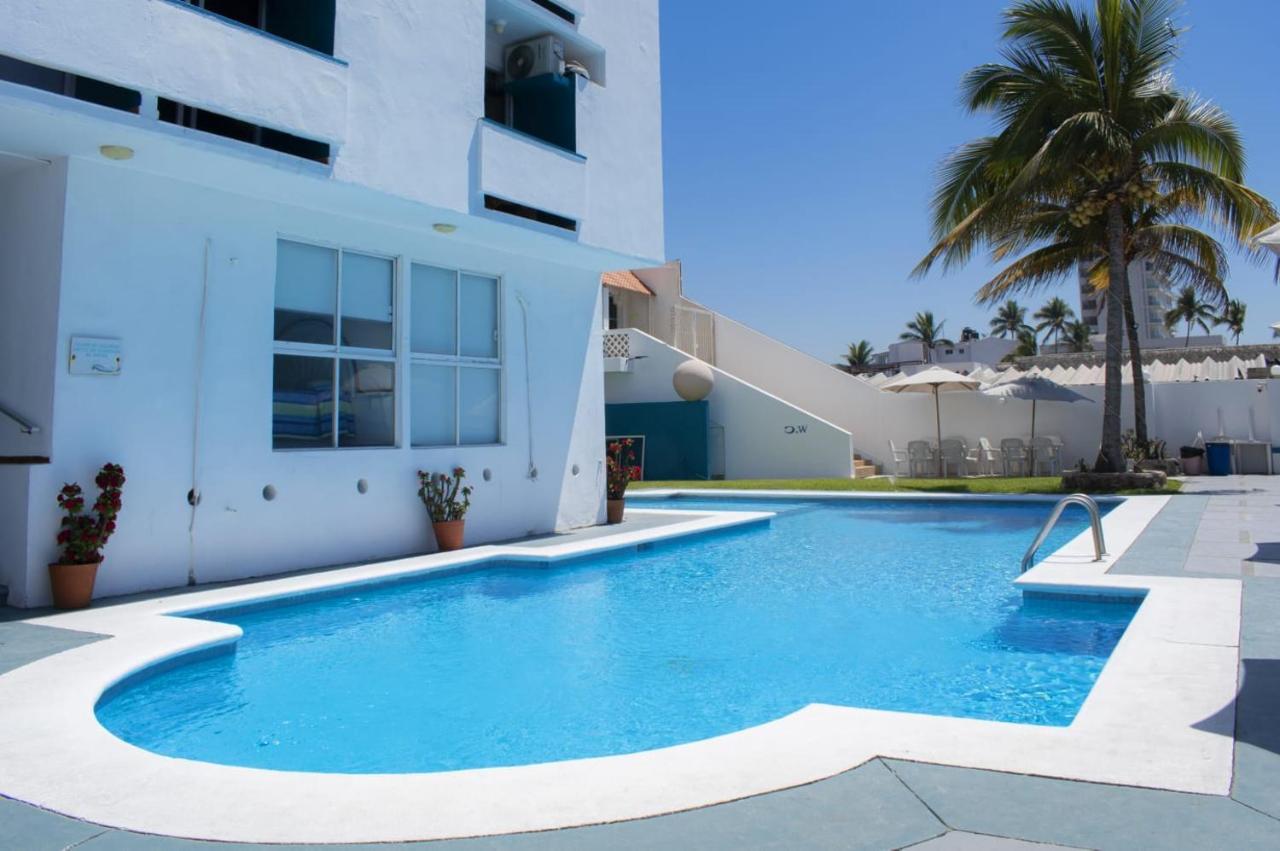 Hotel Caracoles Manzanillo