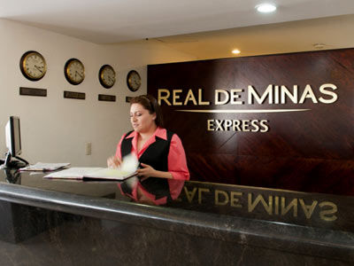 Imperio De Angeles Executive Poliforum Hotel 4*