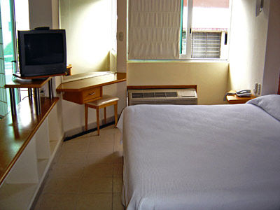 Hotel Angeles & 3*