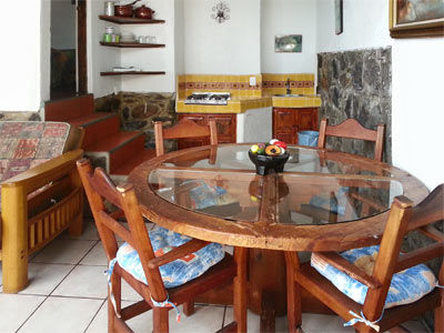 Revi Hotel