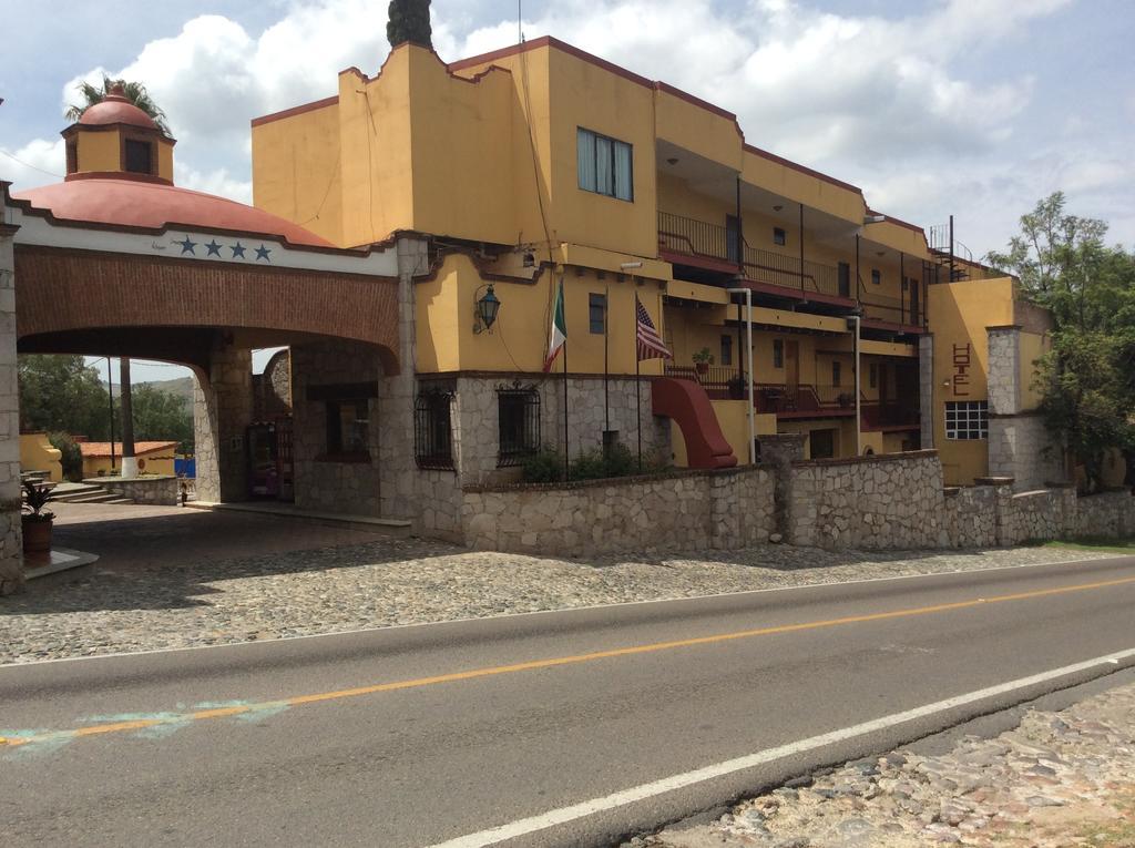 De La Plata Aparthotel Guanajuato