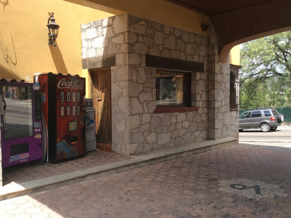 Aparthotel De La Plata 4*