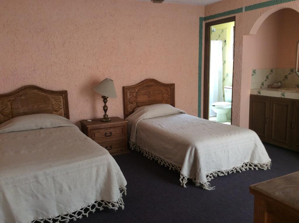 De La Plata Aparthotel