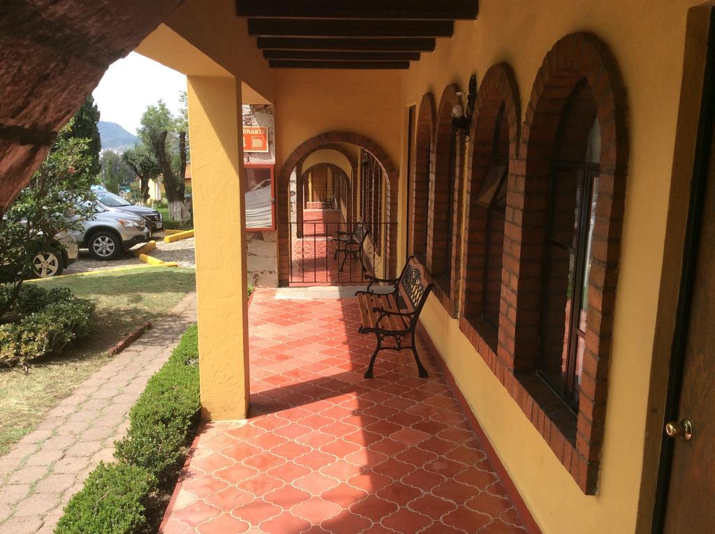 Aparthotel De La Plata 4*