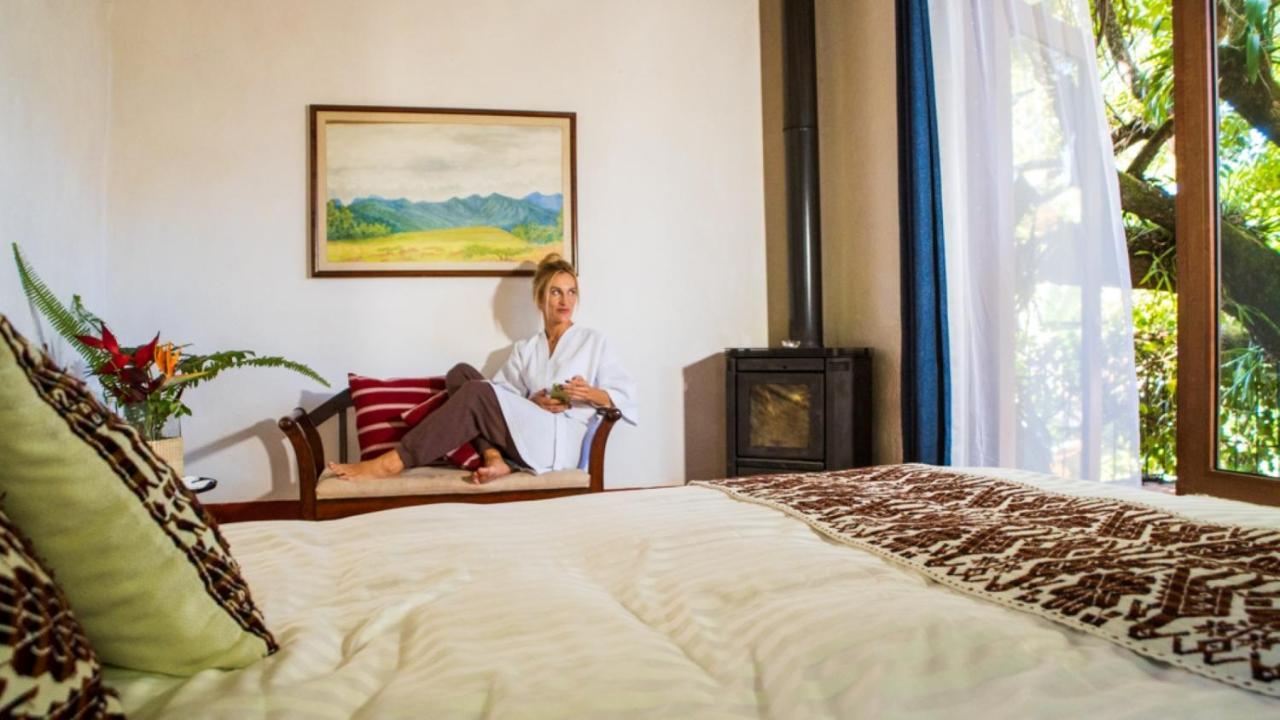 Meson De Leyendas Breakfast & Downtown Hotel Valle de Bravo