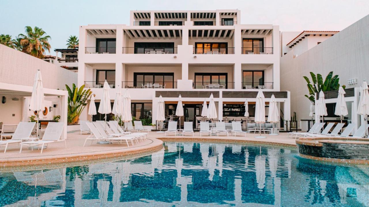 Beachfront Flats Cabos *