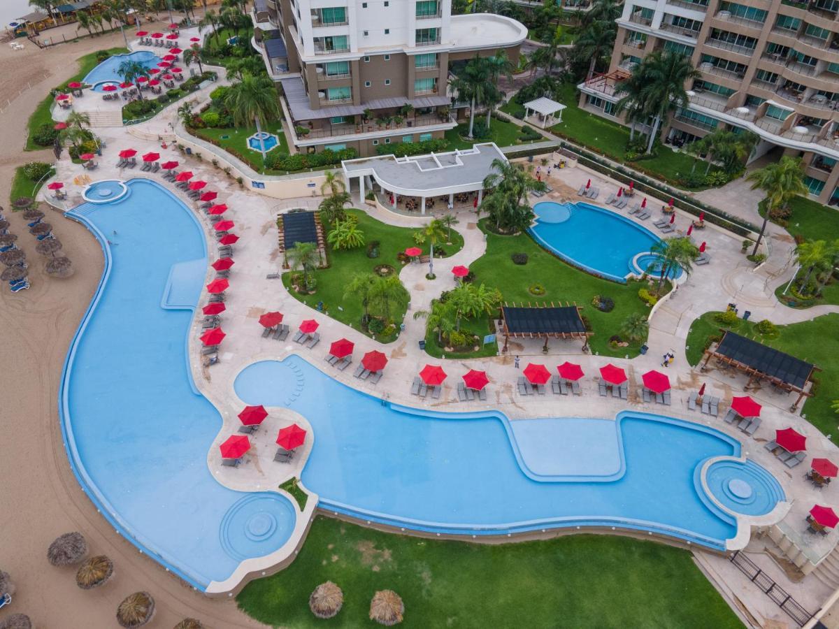 Ocean Front Sleeps 4 Adults-grand Venetian T3000-1606 Apartment