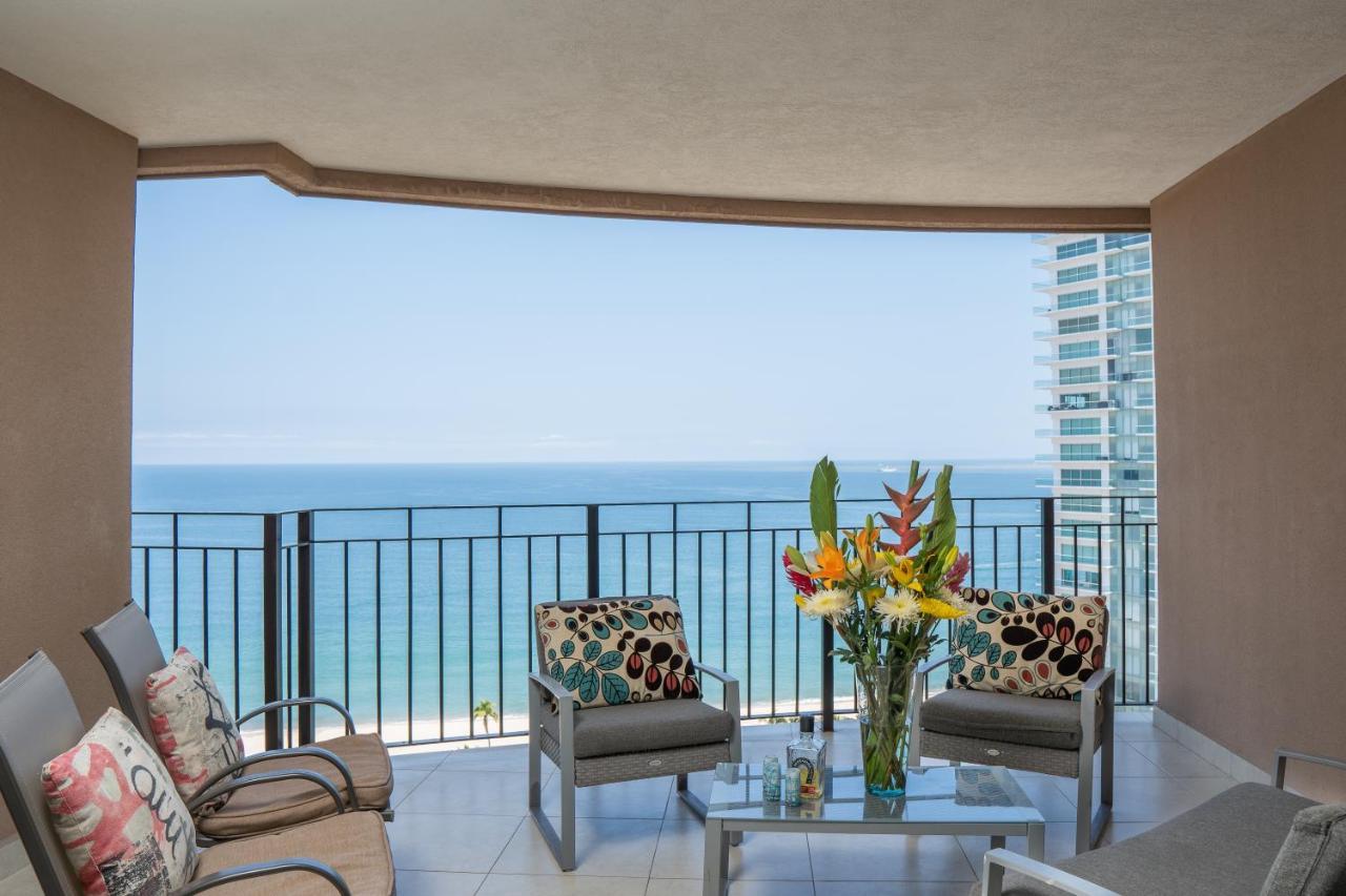 Ocean Front Sleeps 4 Adults-grand Venetian T3000-1606 *