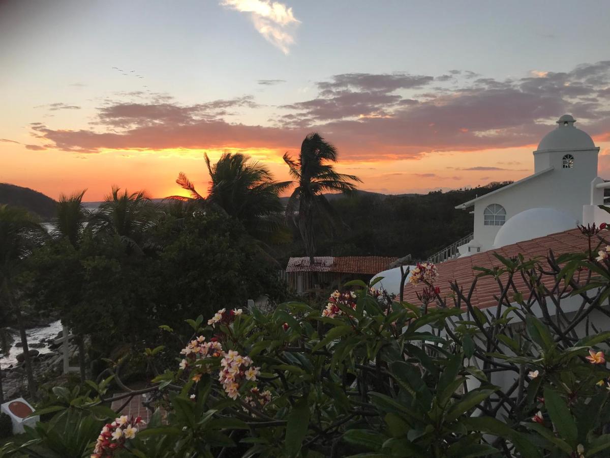 Fasol Huatulco Hotel
