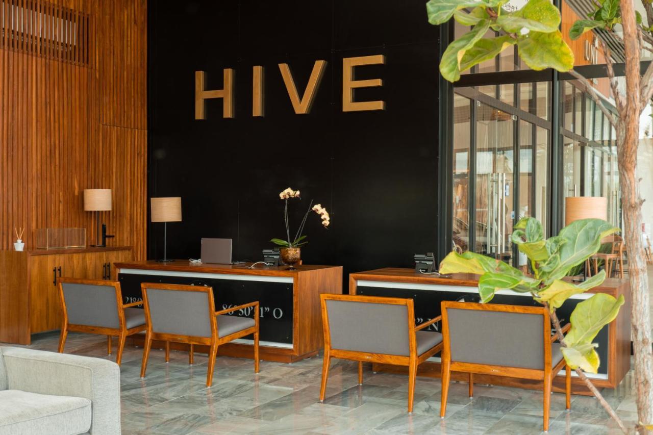 Hive By G Hotel Cancun