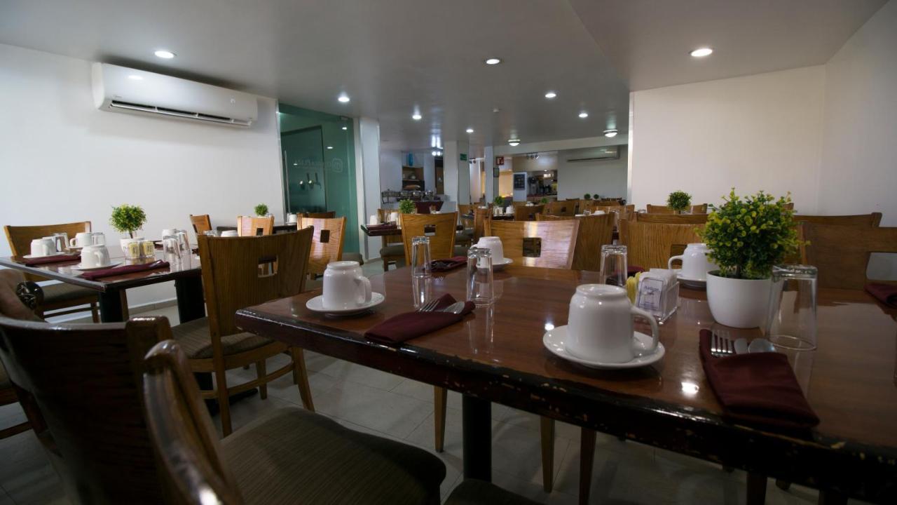 Olmeca Plaza Urban Express Hotel 3*