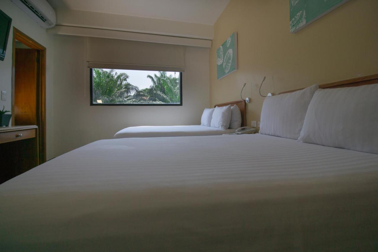 Olmeca Plaza Urban Express Hotel