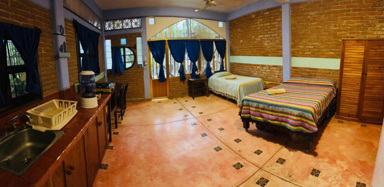 Ananda Yoga & Meditacion Hotel *