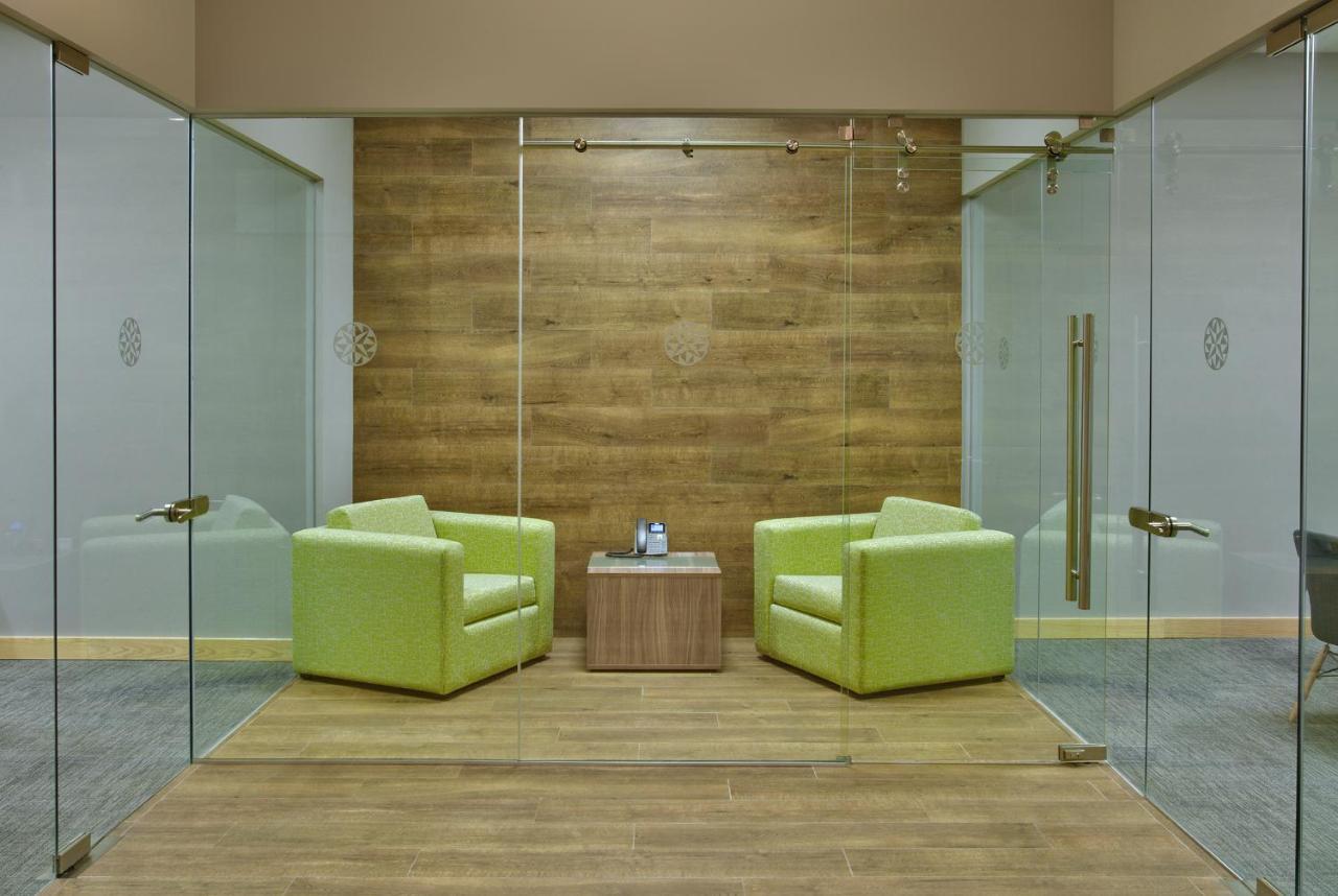 Galeria Plaza 5*