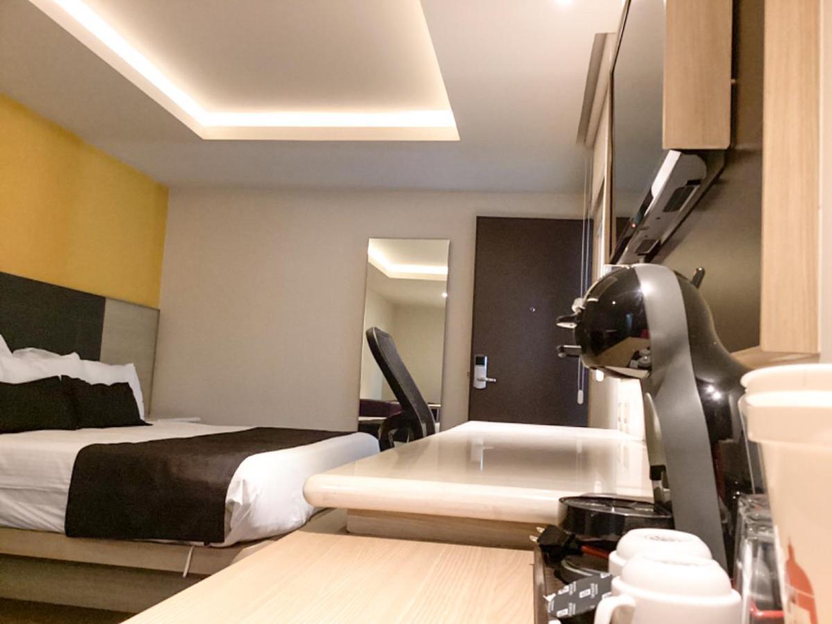 Hotel Plaza Poblana
