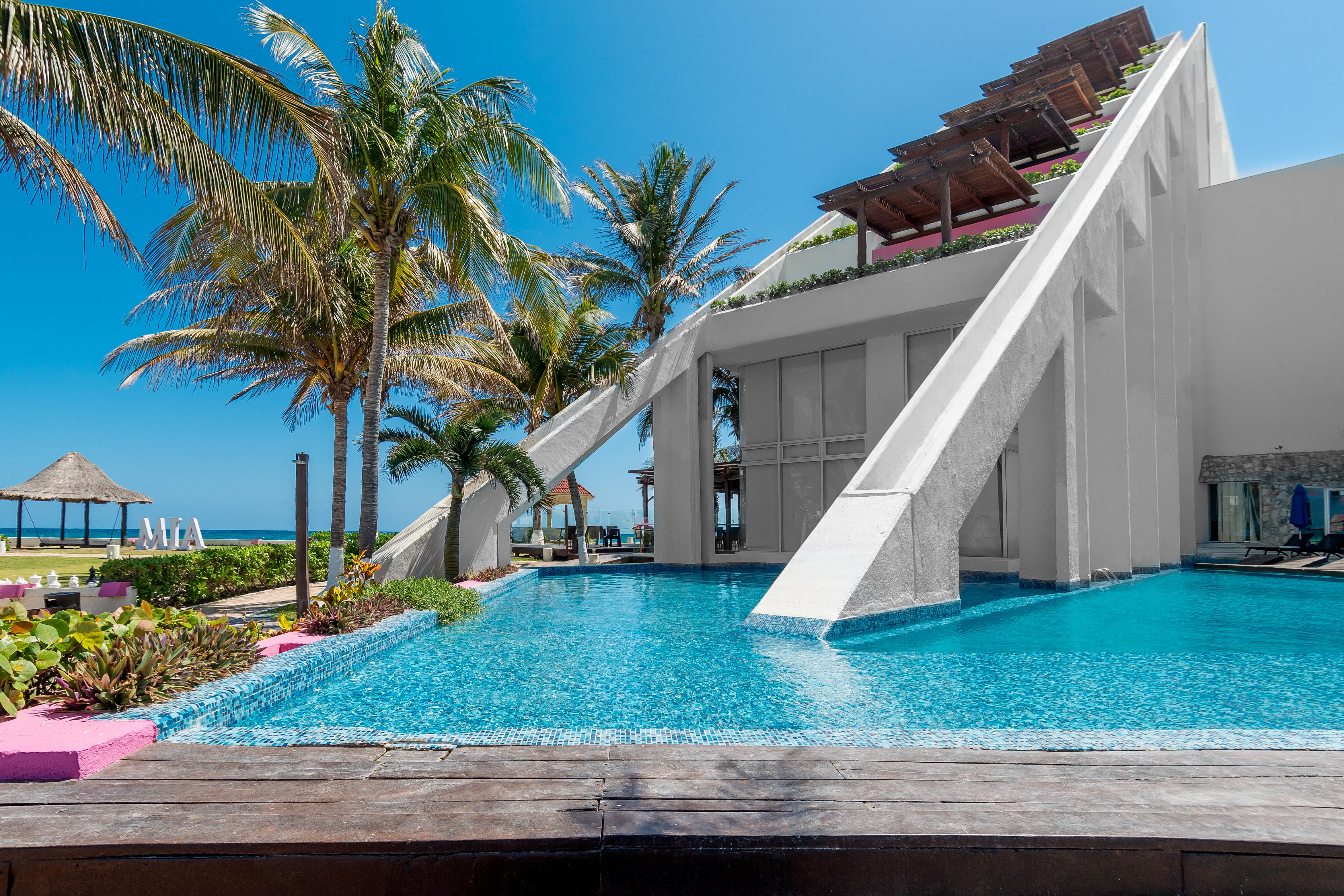 Mia Reef Cancun Resort 4*