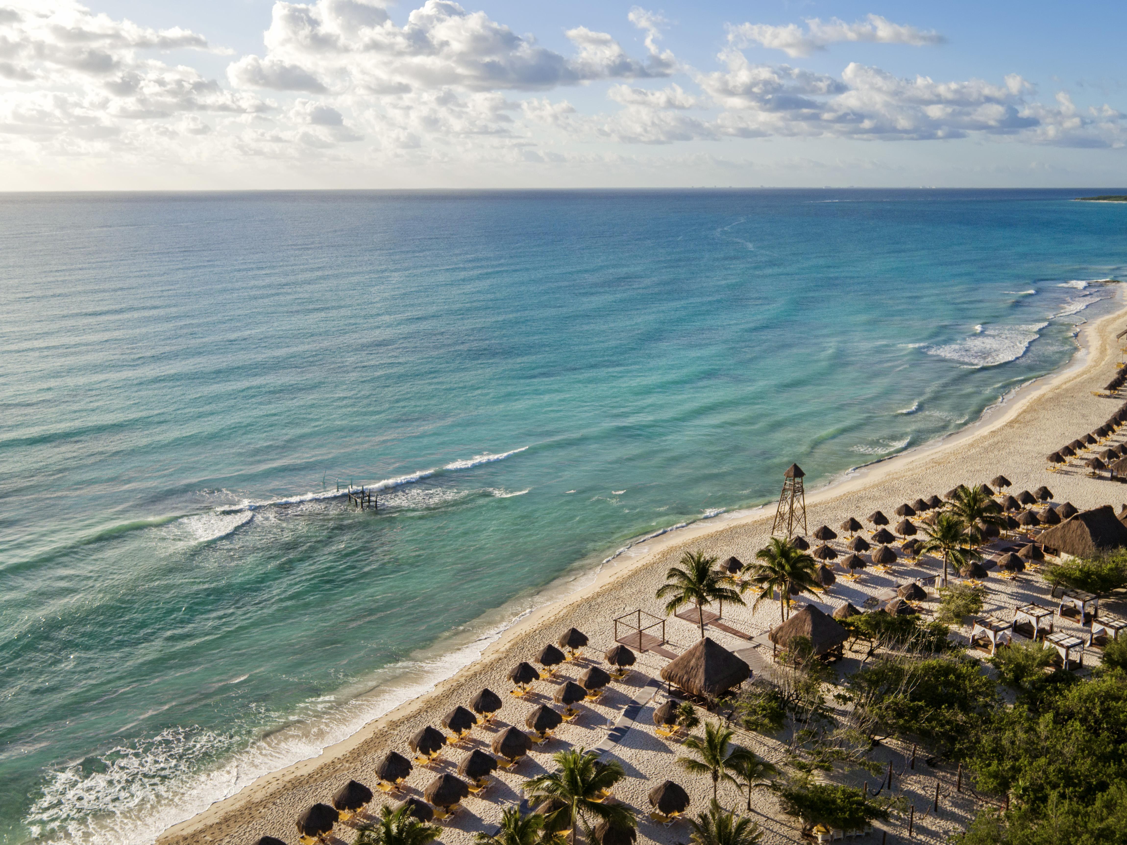 Iberostar Waves Paraiso Resort
