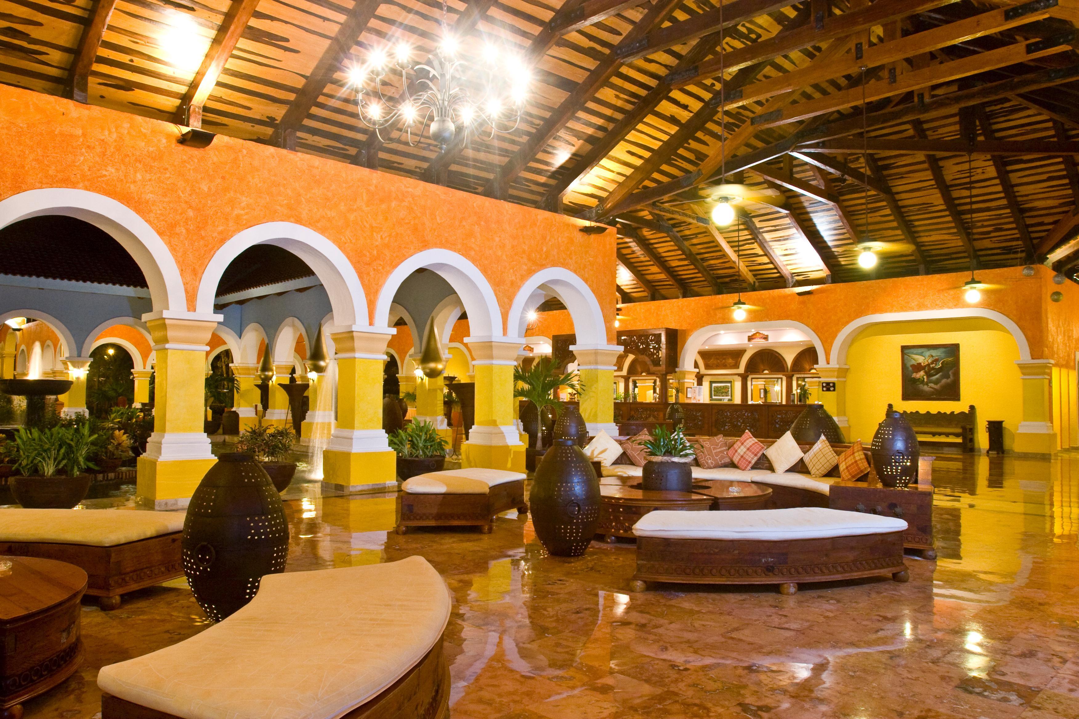 Iberostar Waves Paraiso Resort