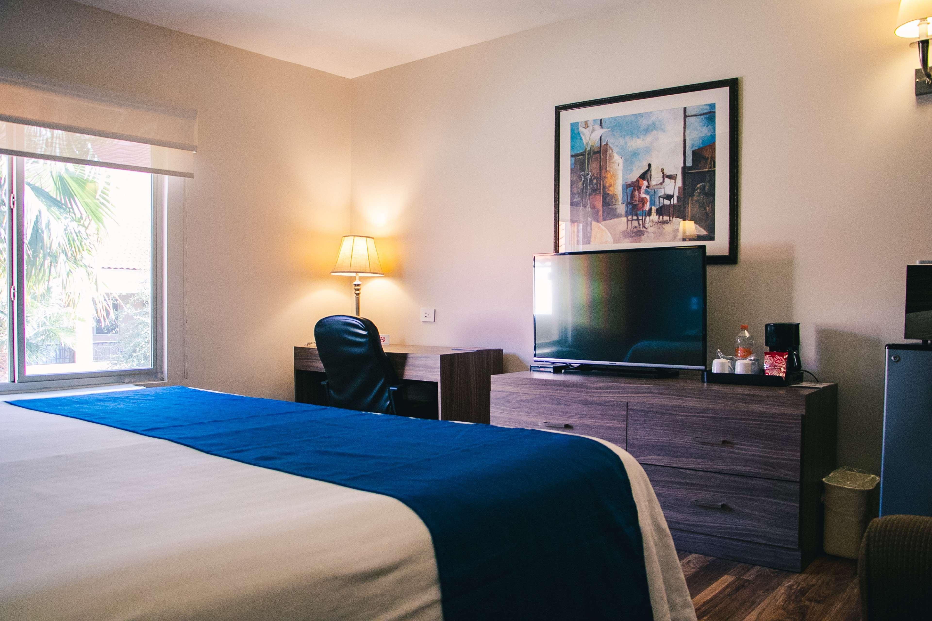 Western Aeropuerto Hotel 4*