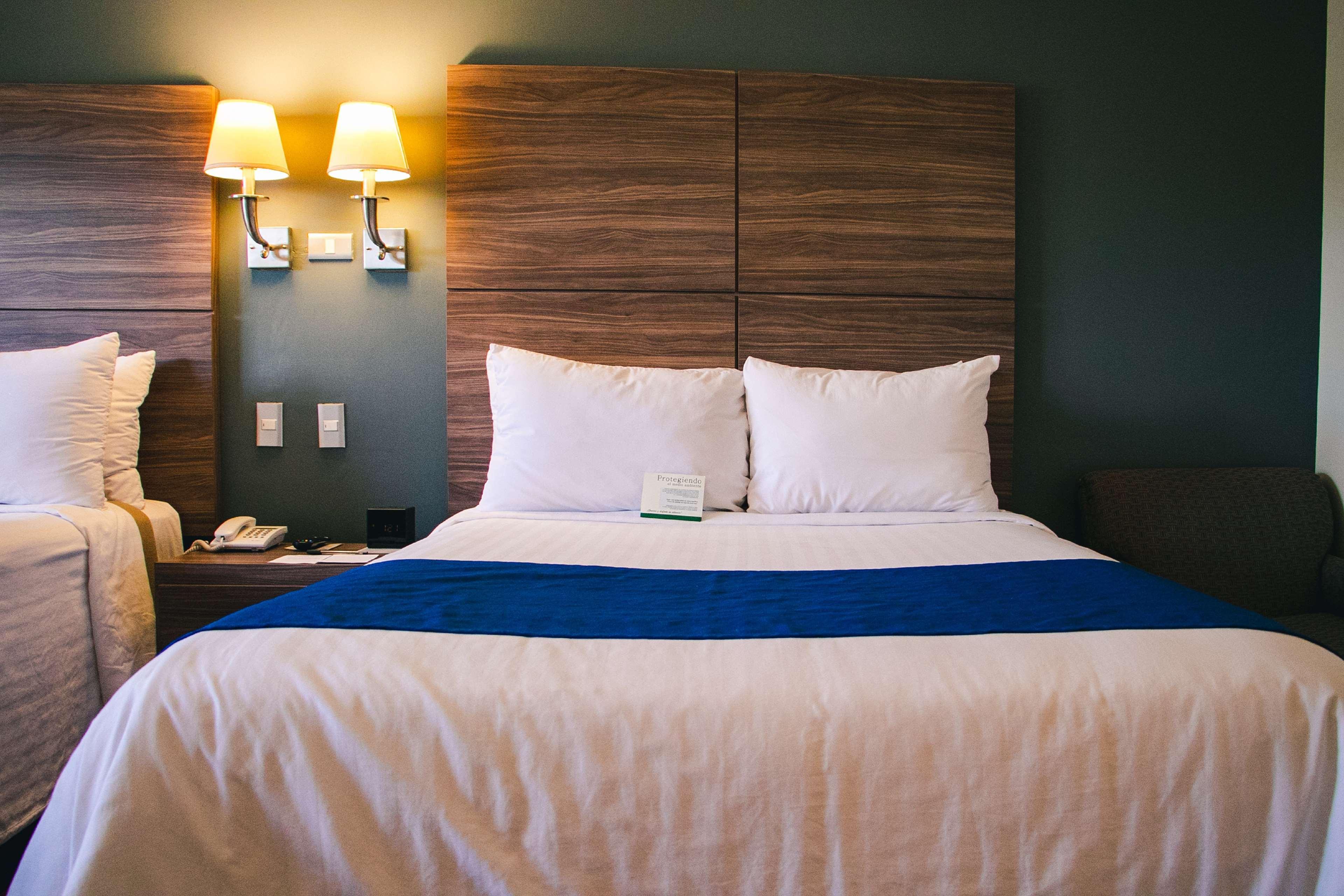 Hotel Western Aeropuerto 4*