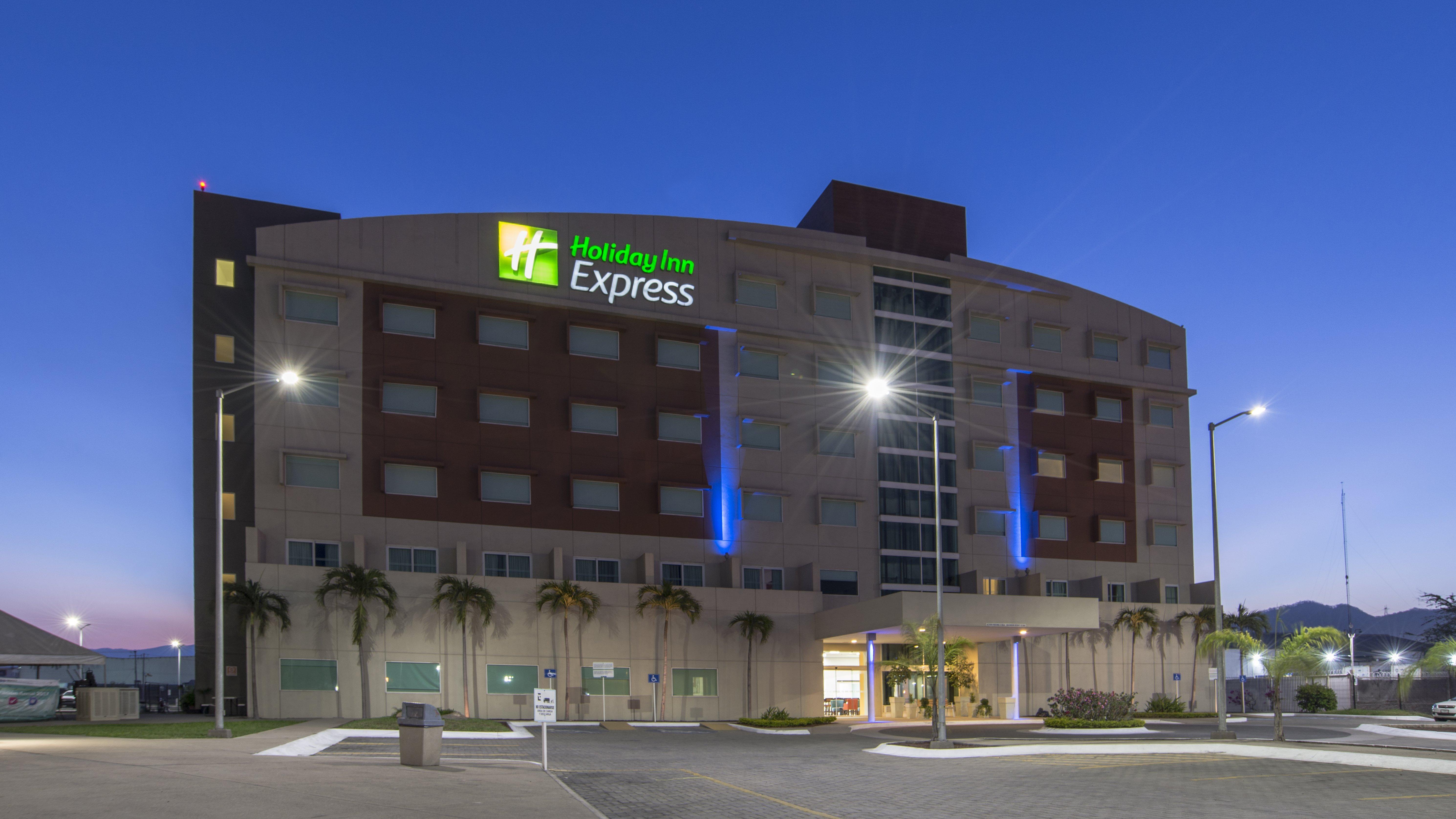 Express By Ihg 4*