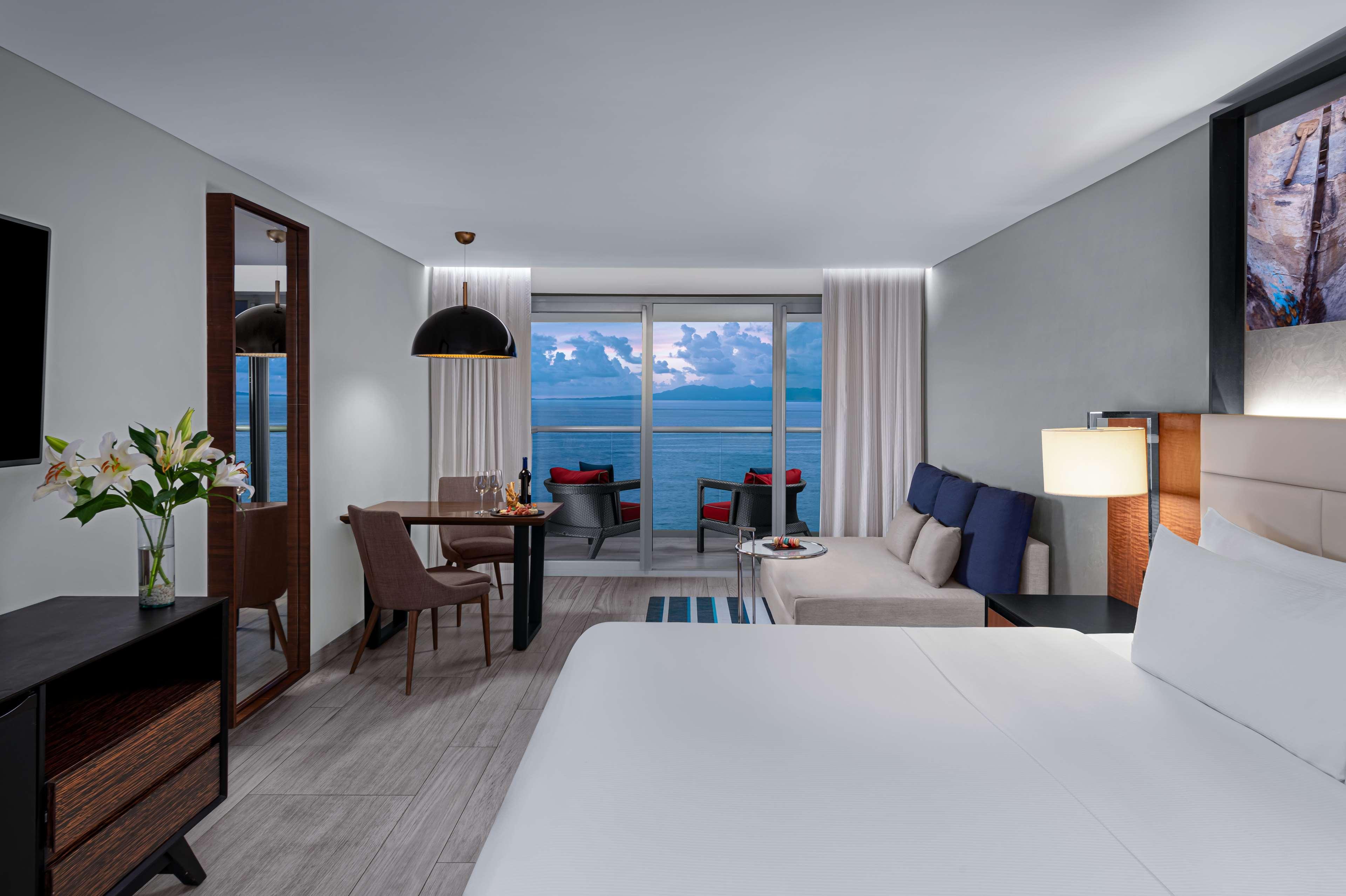 Hilton Vallarta Riviera Resort,puerto Vallarta (adults Only) Resort 4*