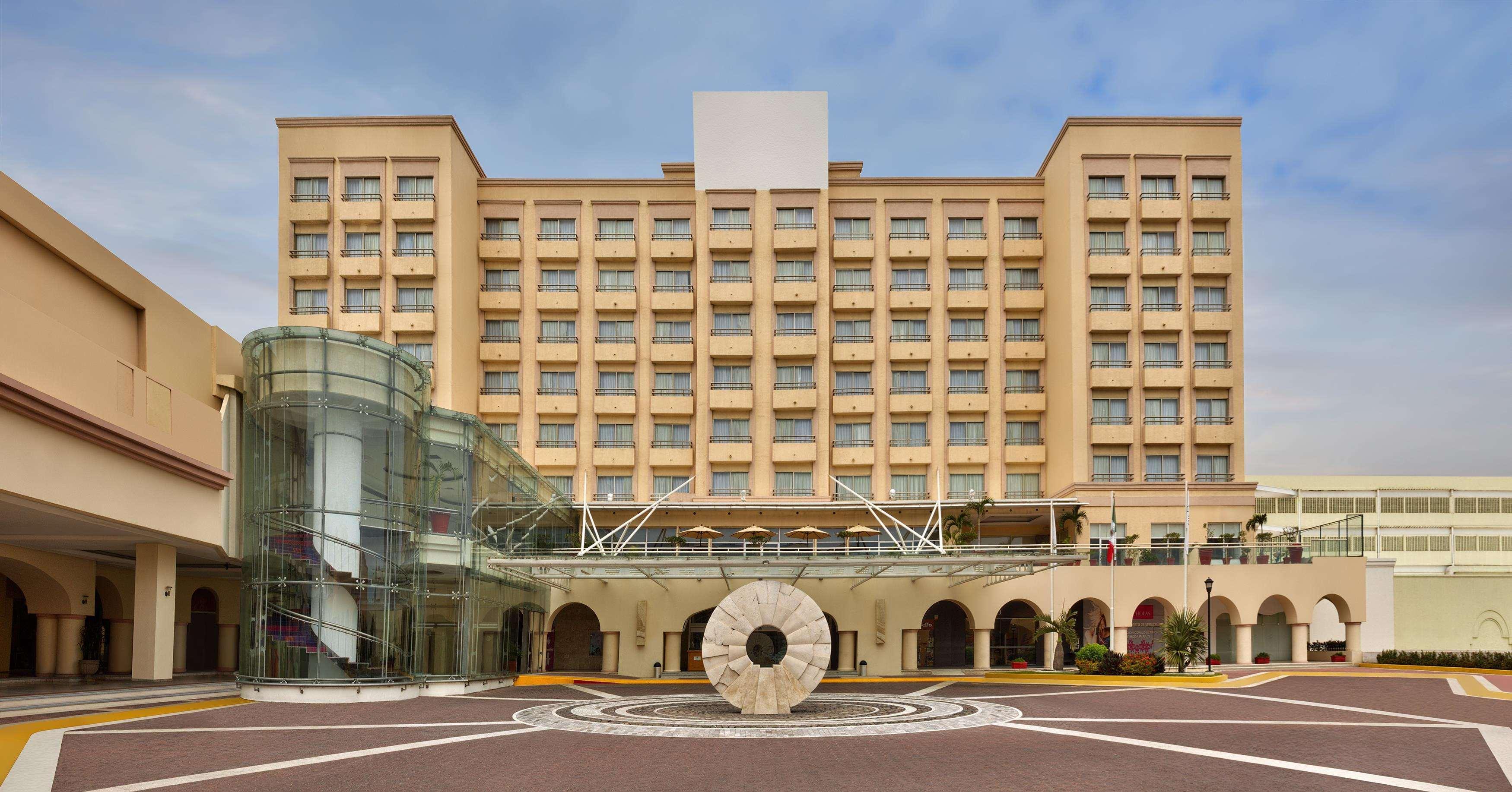 Galeria Plaza Hotel