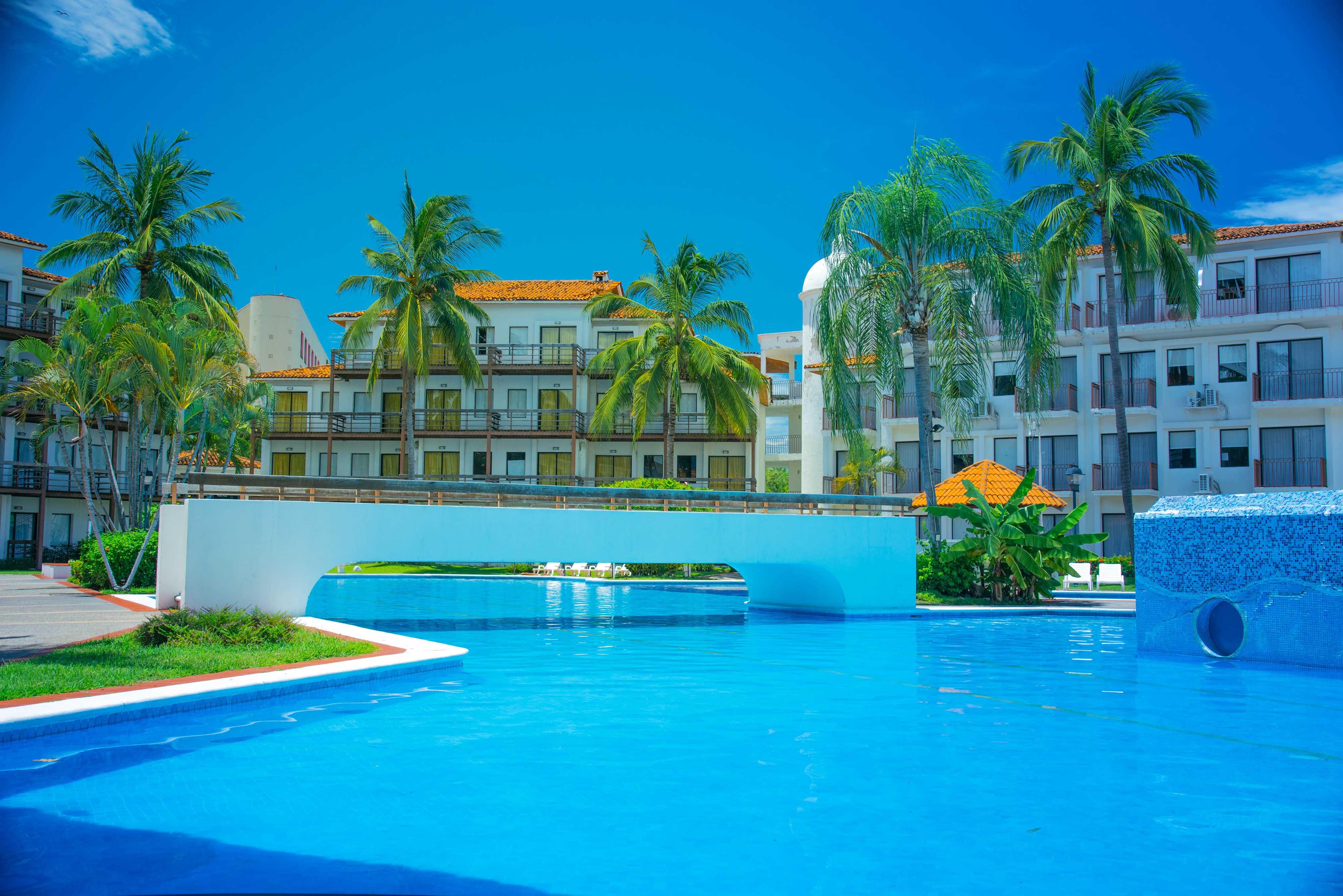 Vera Puerto Vallarta