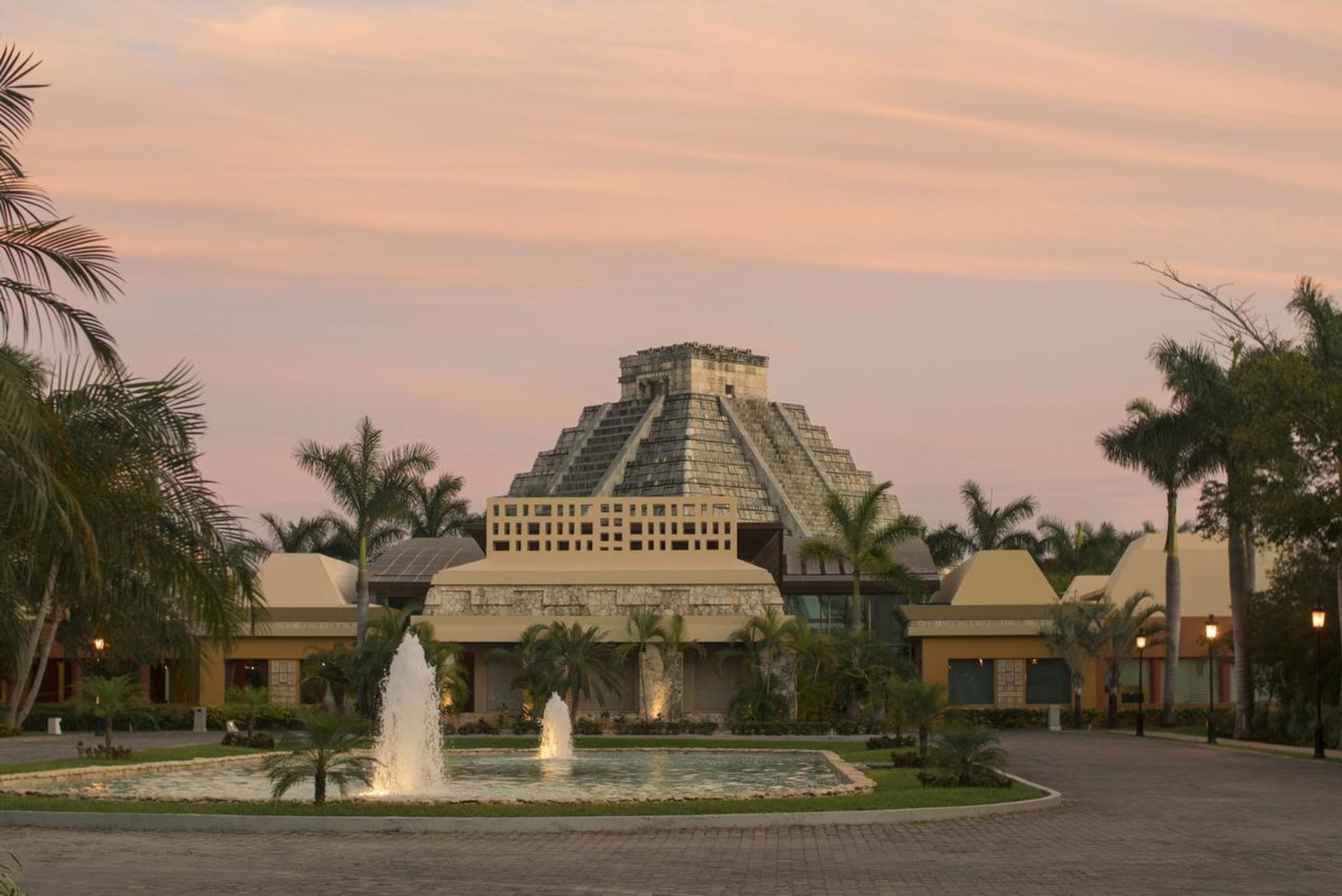 Resort Iberostar Selection Paraiso Maya 5*