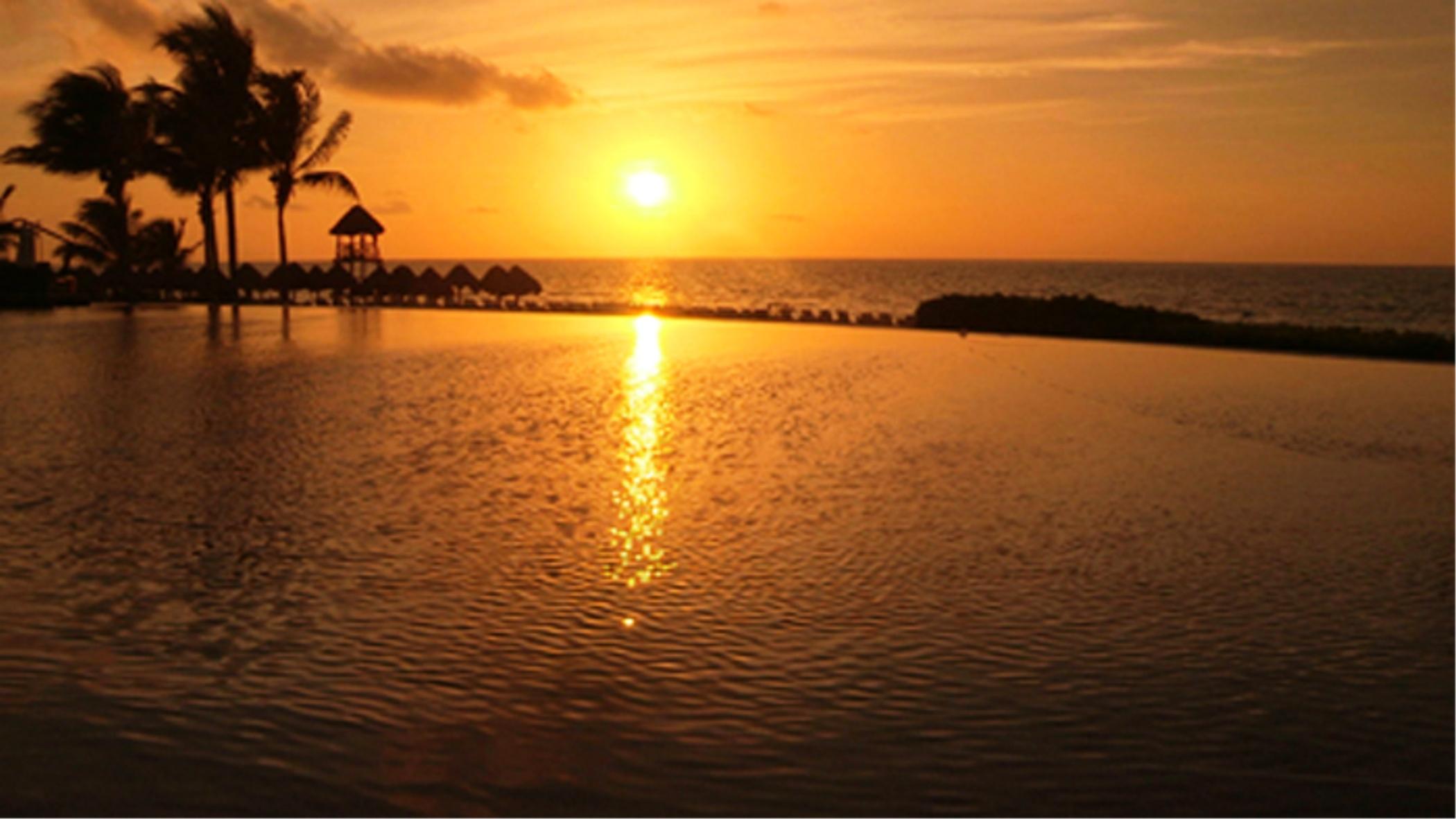 Resort Dreams Riviera Cancun &