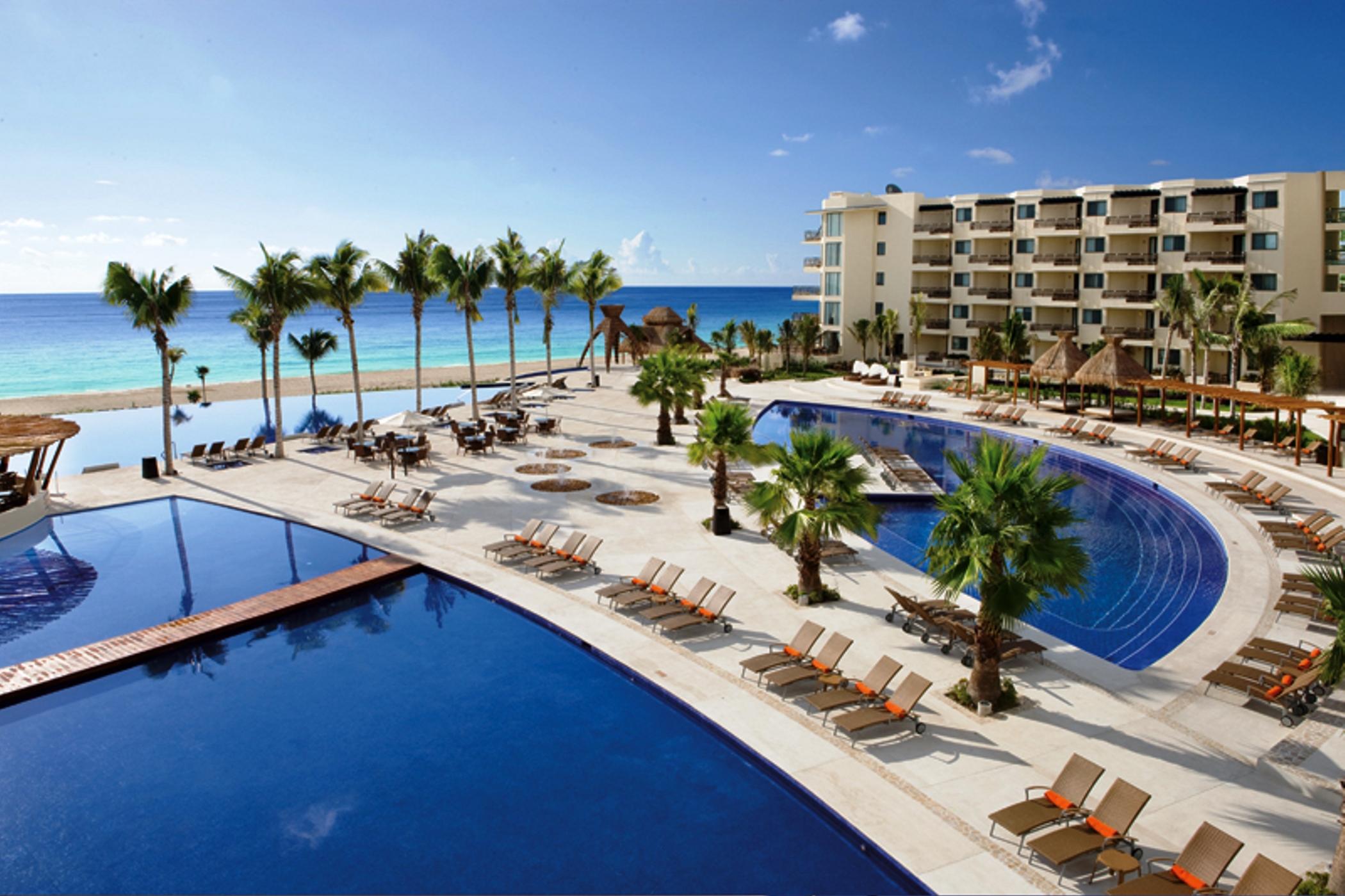 Dreams Riviera Cancun & Resort 5*