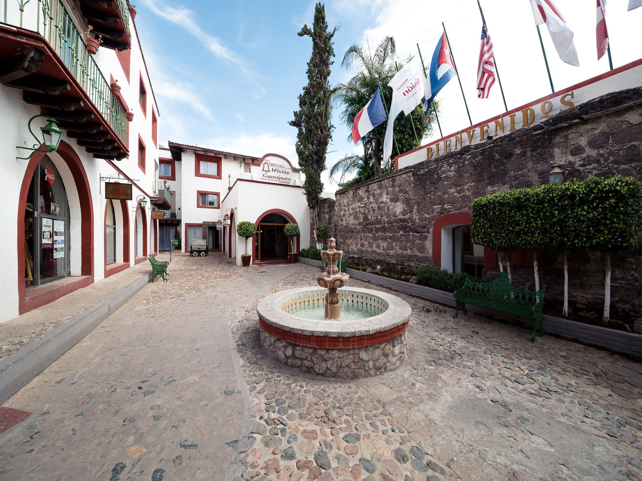 Hotel Mision