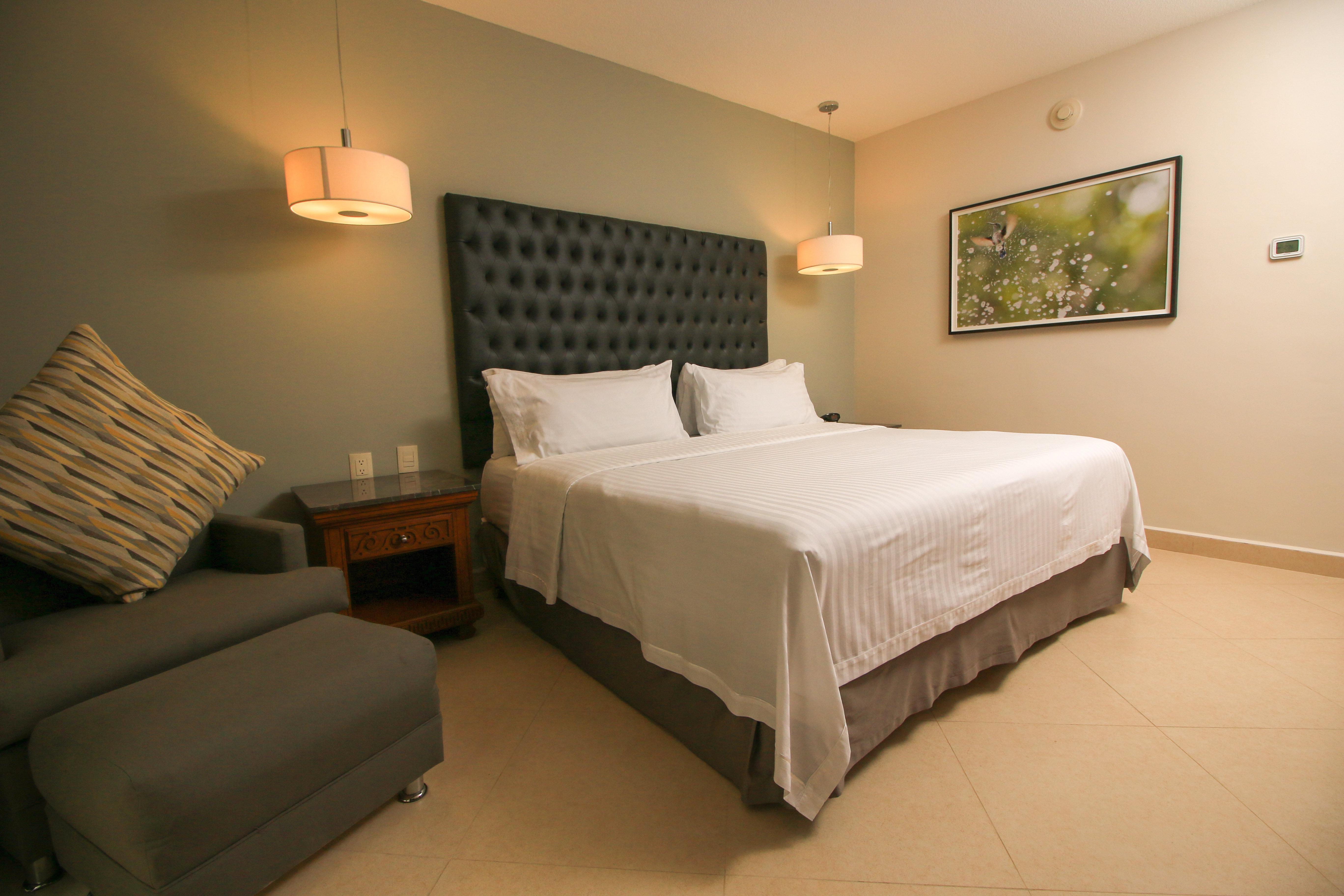 Hotel By Ihg 3*