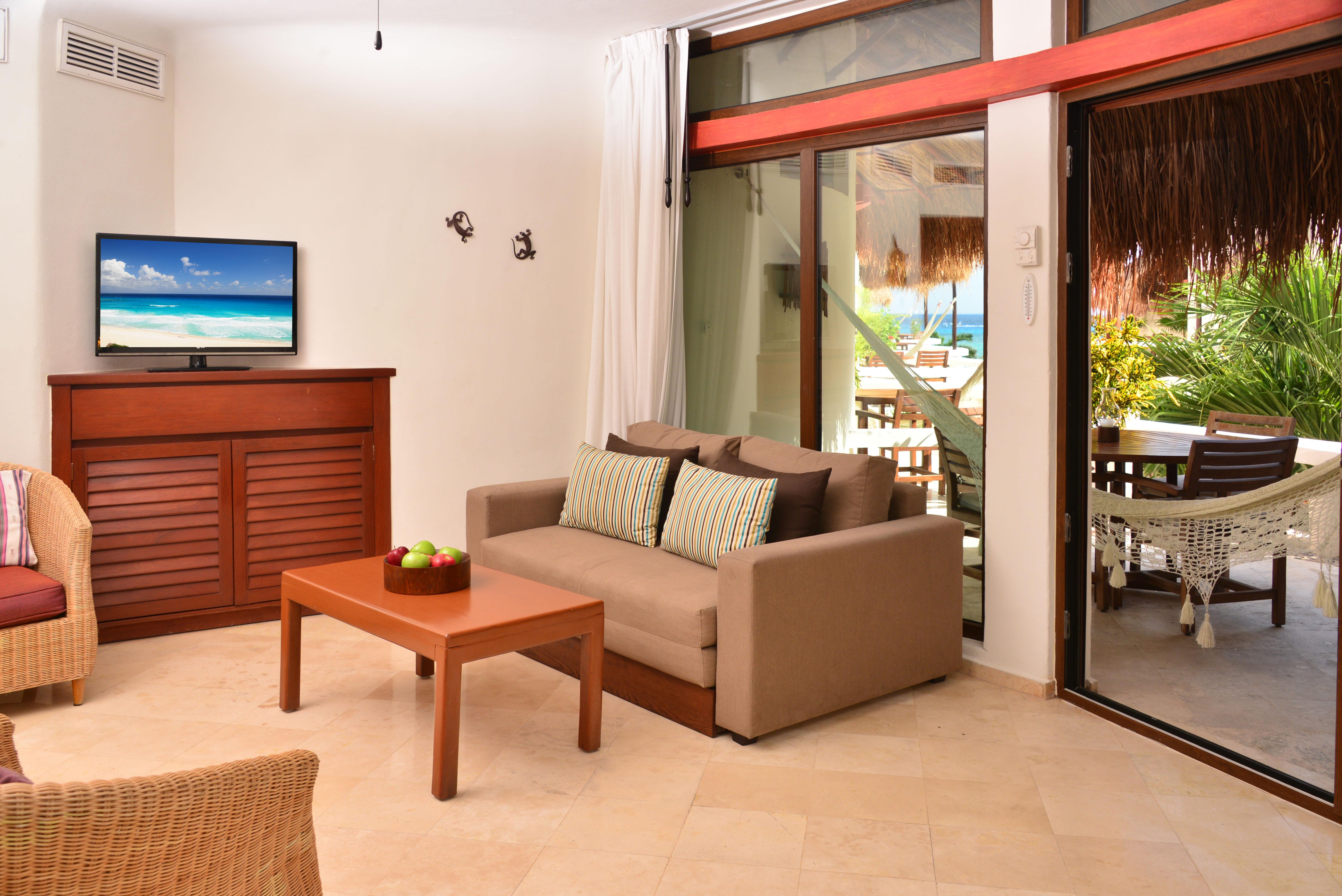 Playa Palms