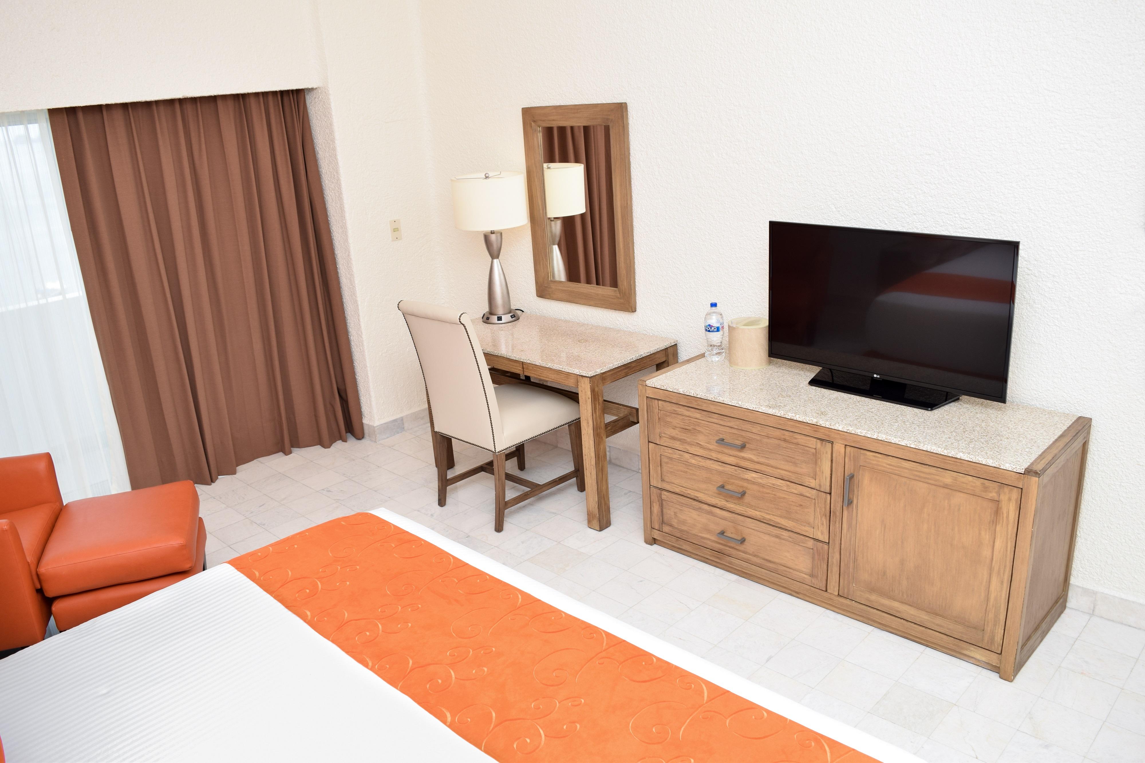 Tesoro Resort
