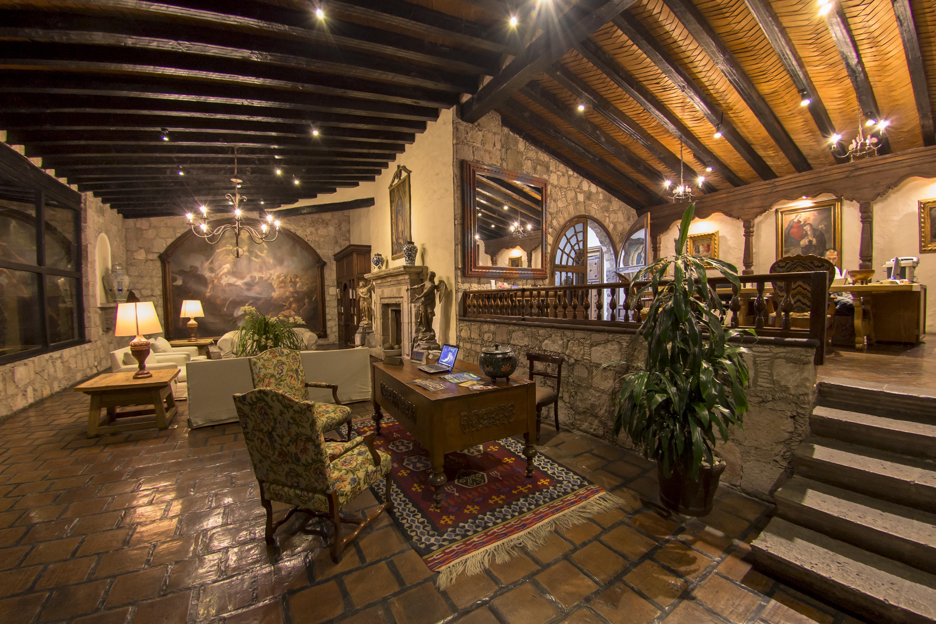 Montana & 5* Morelia