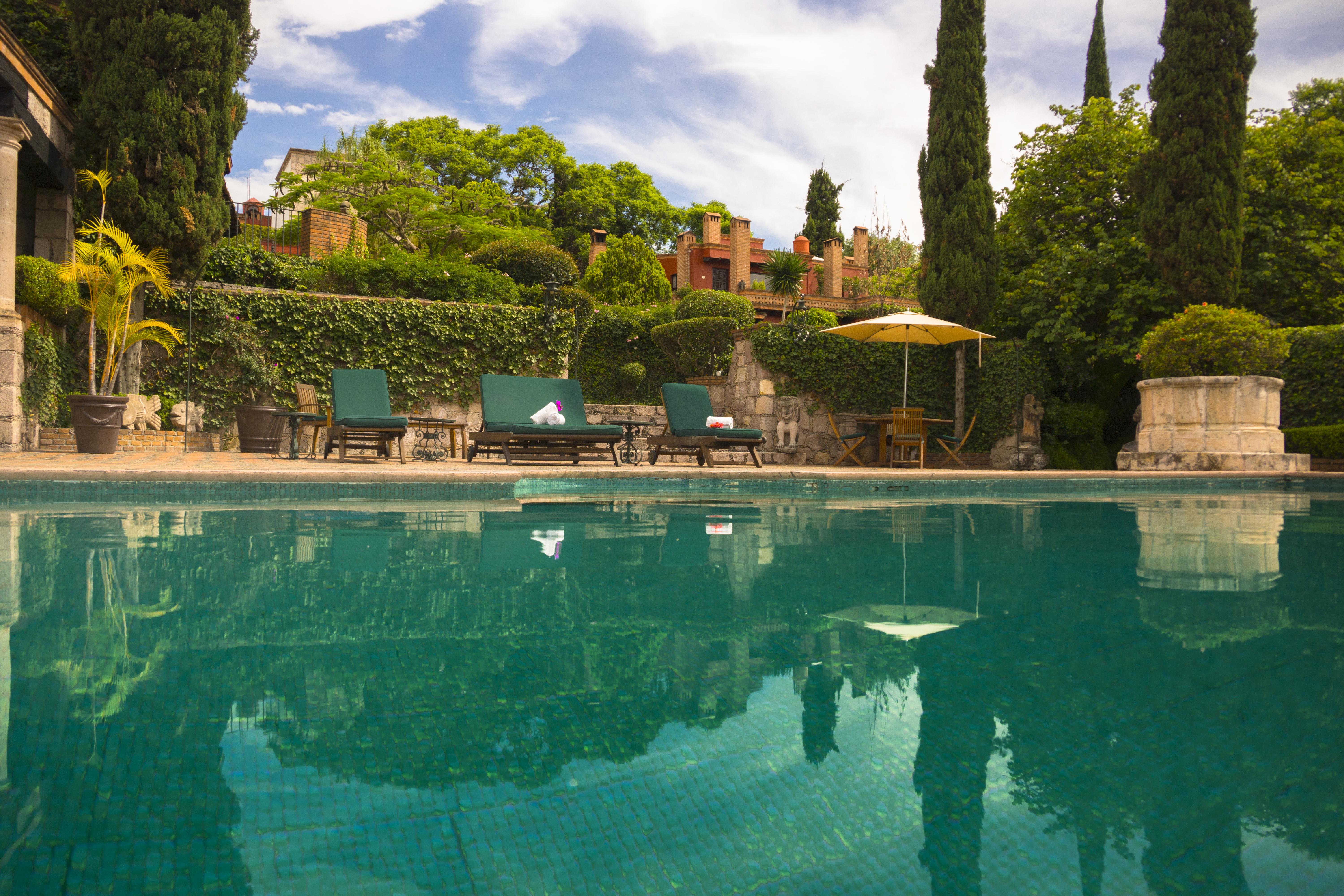 Montana & Hotel Morelia