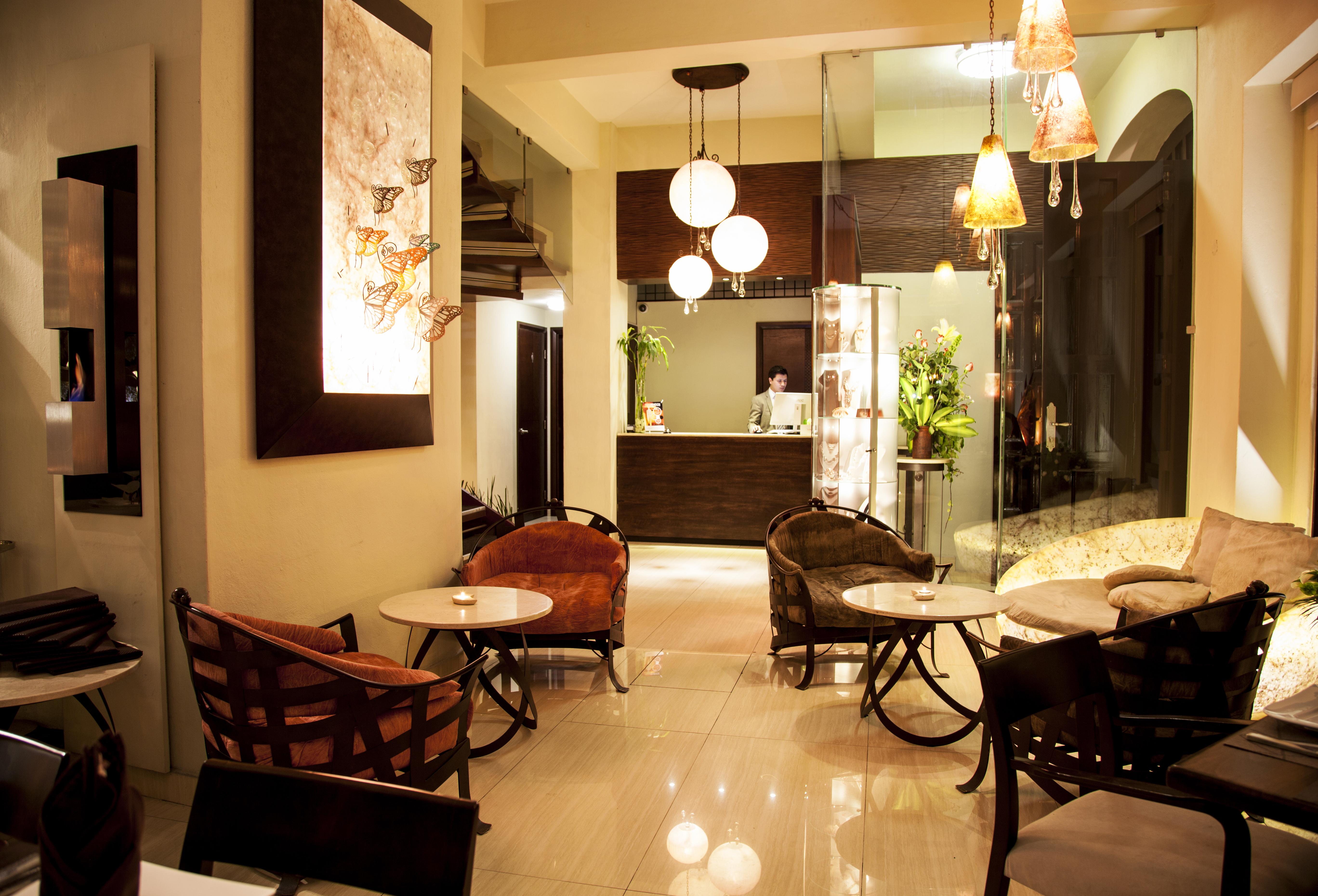 Plaza Gallery Boutique 5*