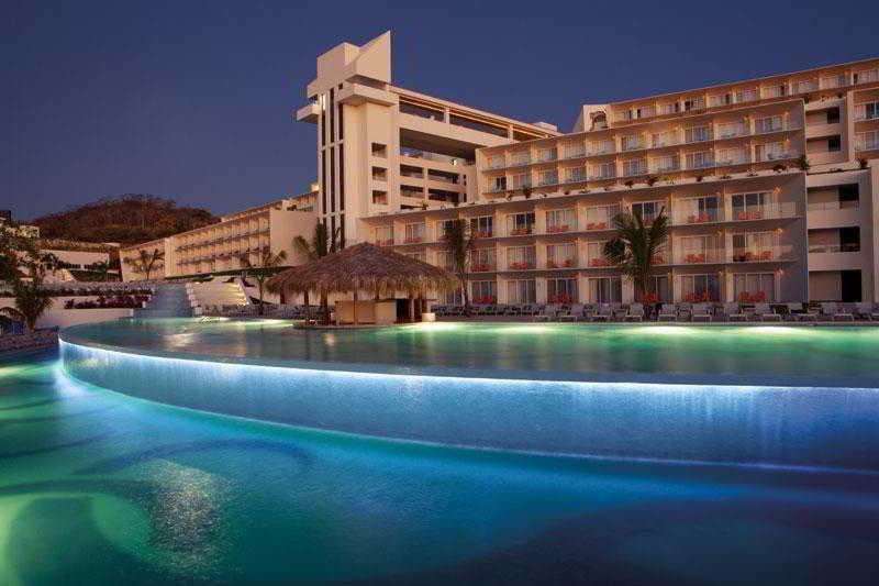 Secrets Huatulco & (adults Only) 5*